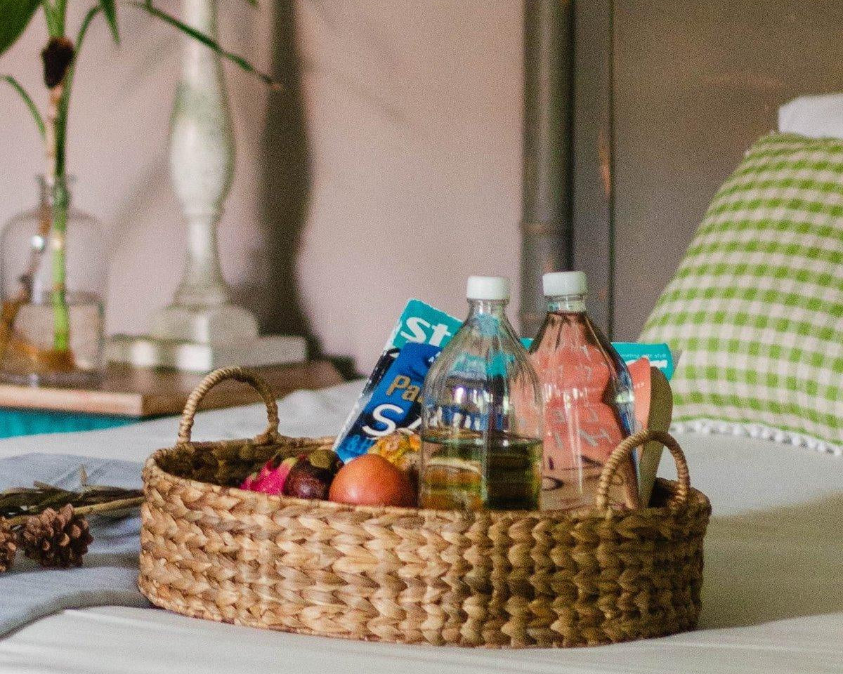 Dekoratives Tablett MATAHARI aus Wasserhyazinthe (3 Größen) - Roo's Gift Shop