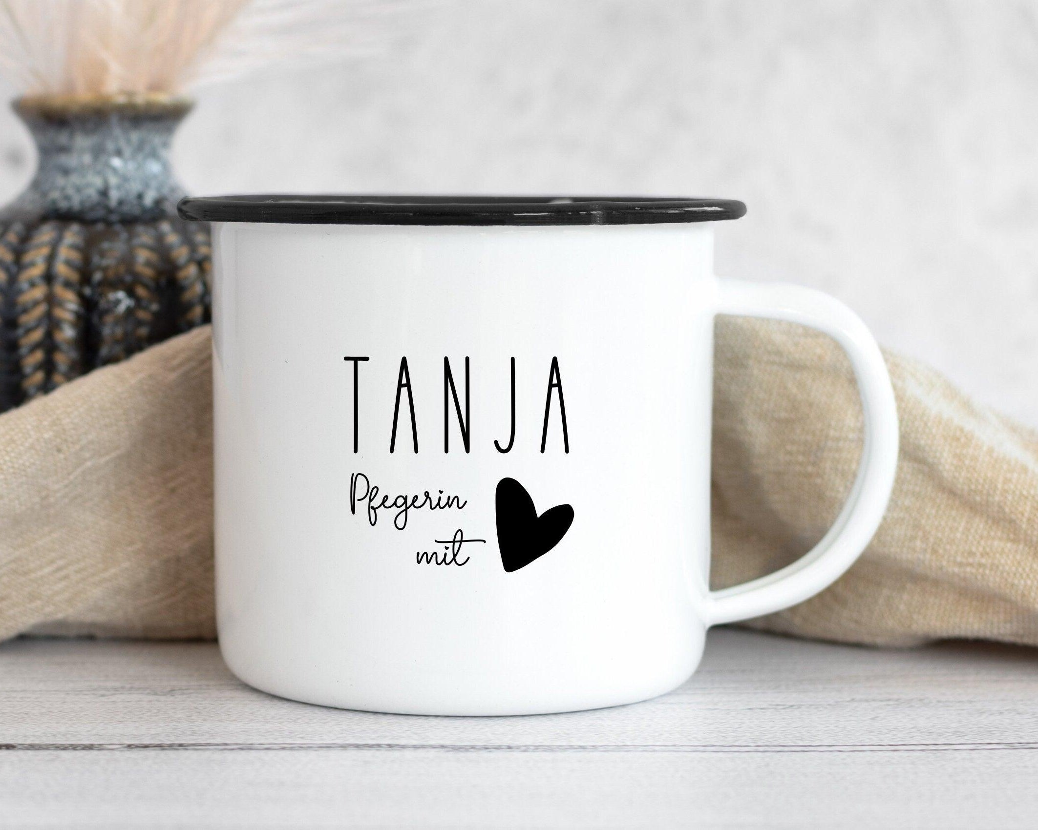 Emaille Tasse | Lehrerin mit Herz | Abschiedsgeschenk - Roo's Gift Shop