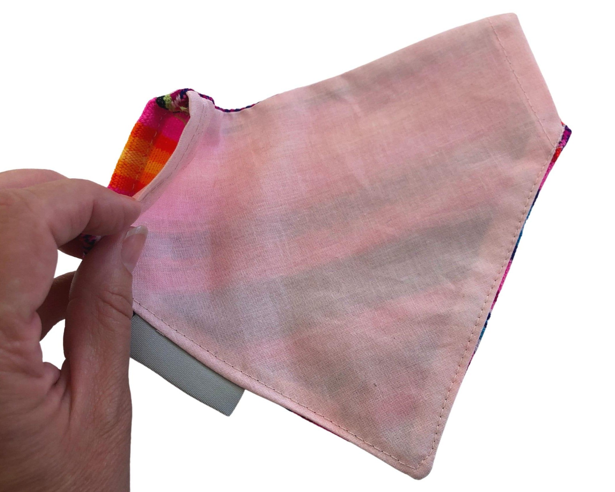 Ethno Halstuch "Love Lima" | neon pink | Bandana für Hunde - Roo's Gift Shop