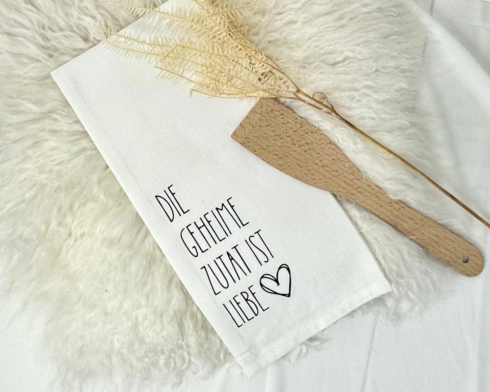 Geschirrtuch | Die Geheime Zutat ist Liebe - Roo's Gift Shop