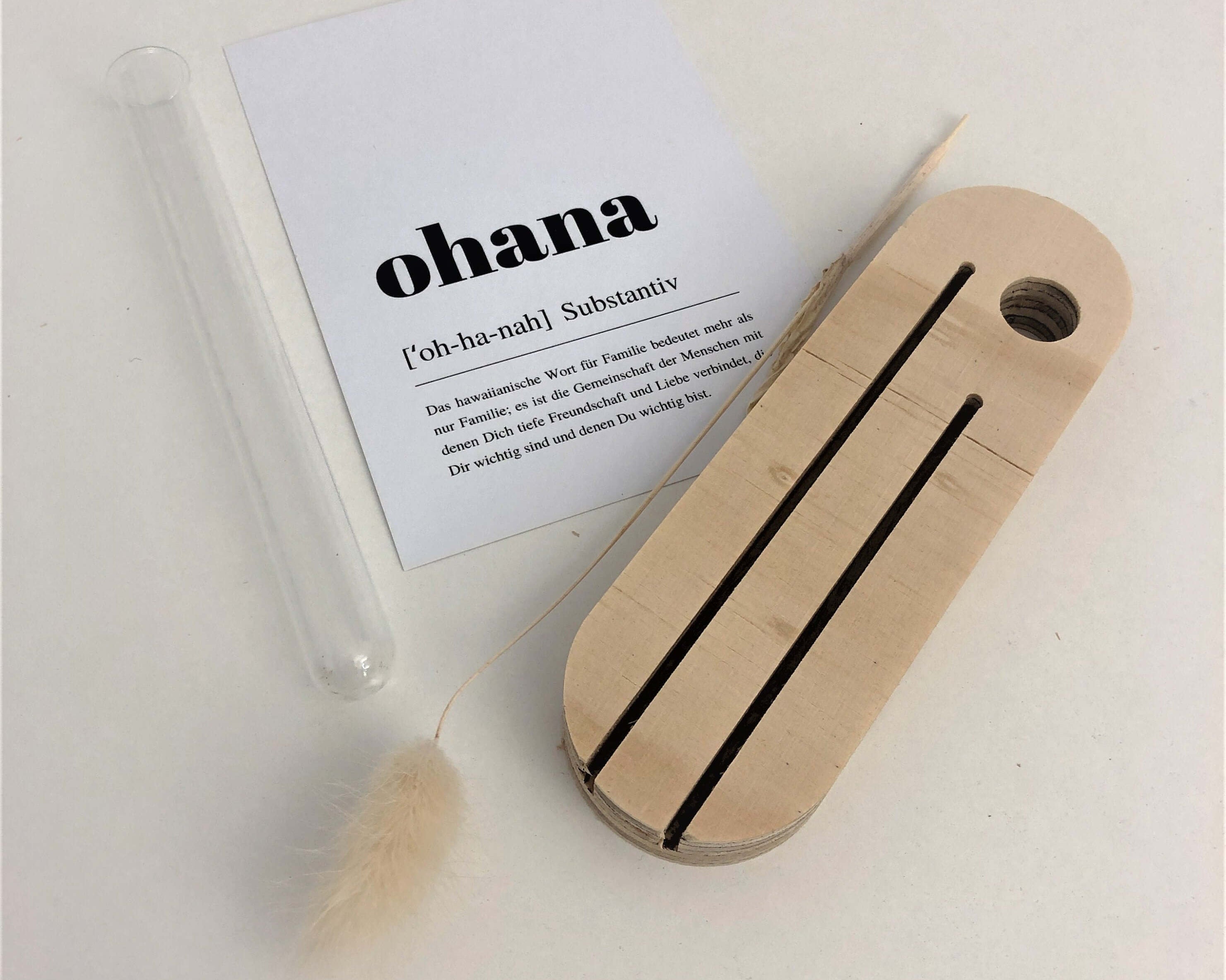 Kartenständer mit Karte Mama | mit Vase und Trockenblumen | Geschenk Muttertag