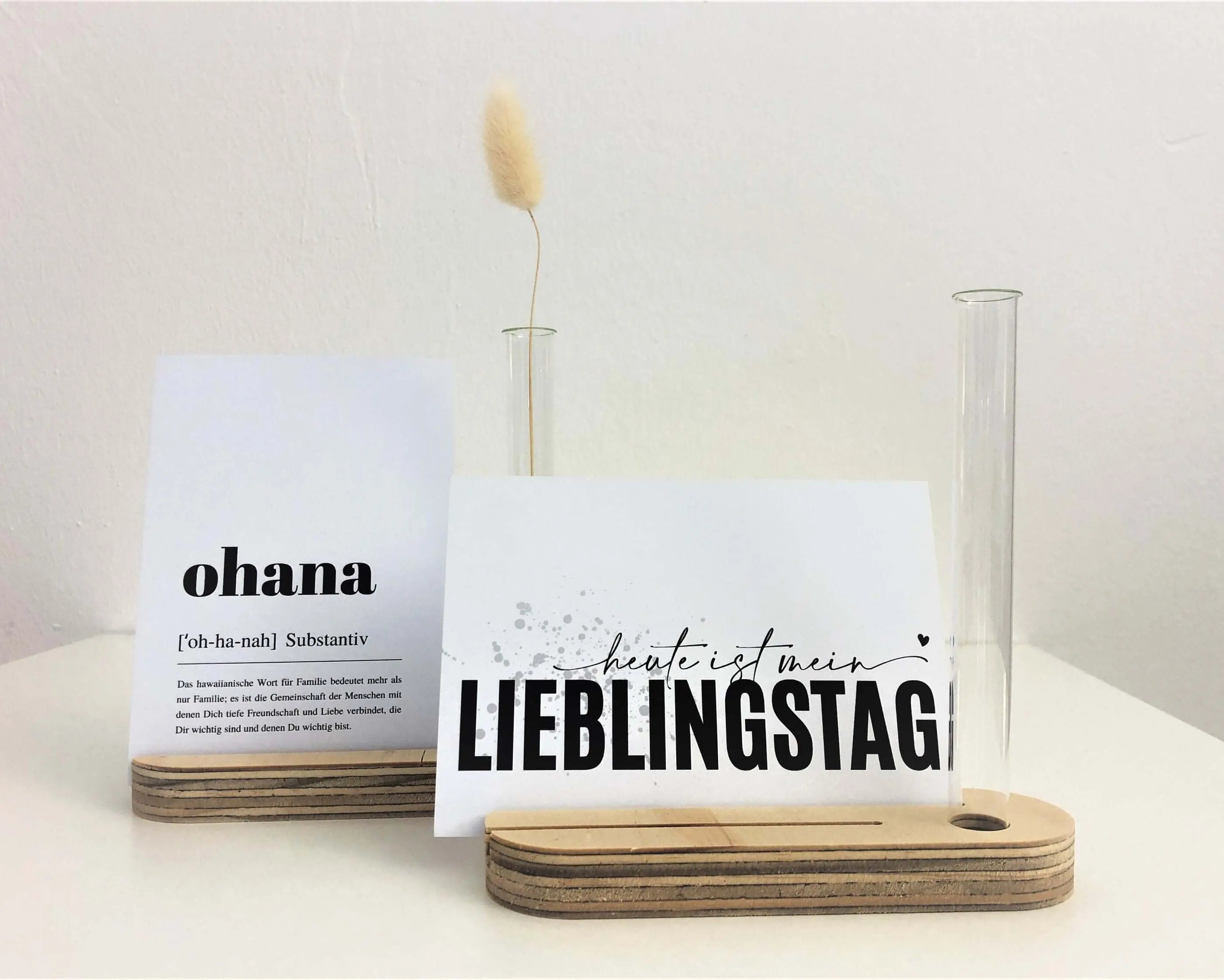Kartenständer mit Karte Mama | mit Vase und Trockenblumen | Geschenk Muttertag
