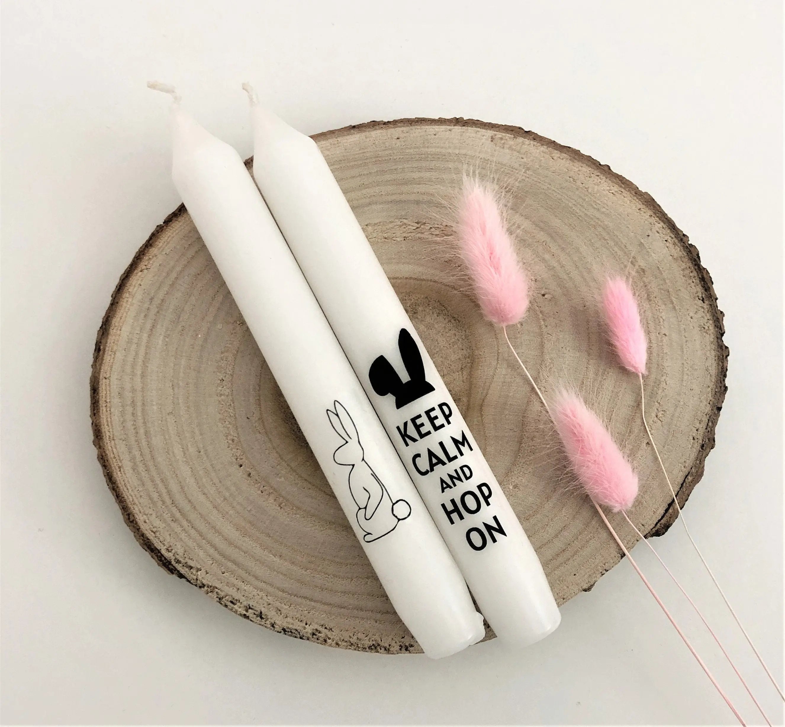 Oster Kerzen mit Botschaft | zwei Stabkerzen | schwarz weiß | Geschenk Set | Frohe Ostern | Some bunny loves you Roo's Gift Shop