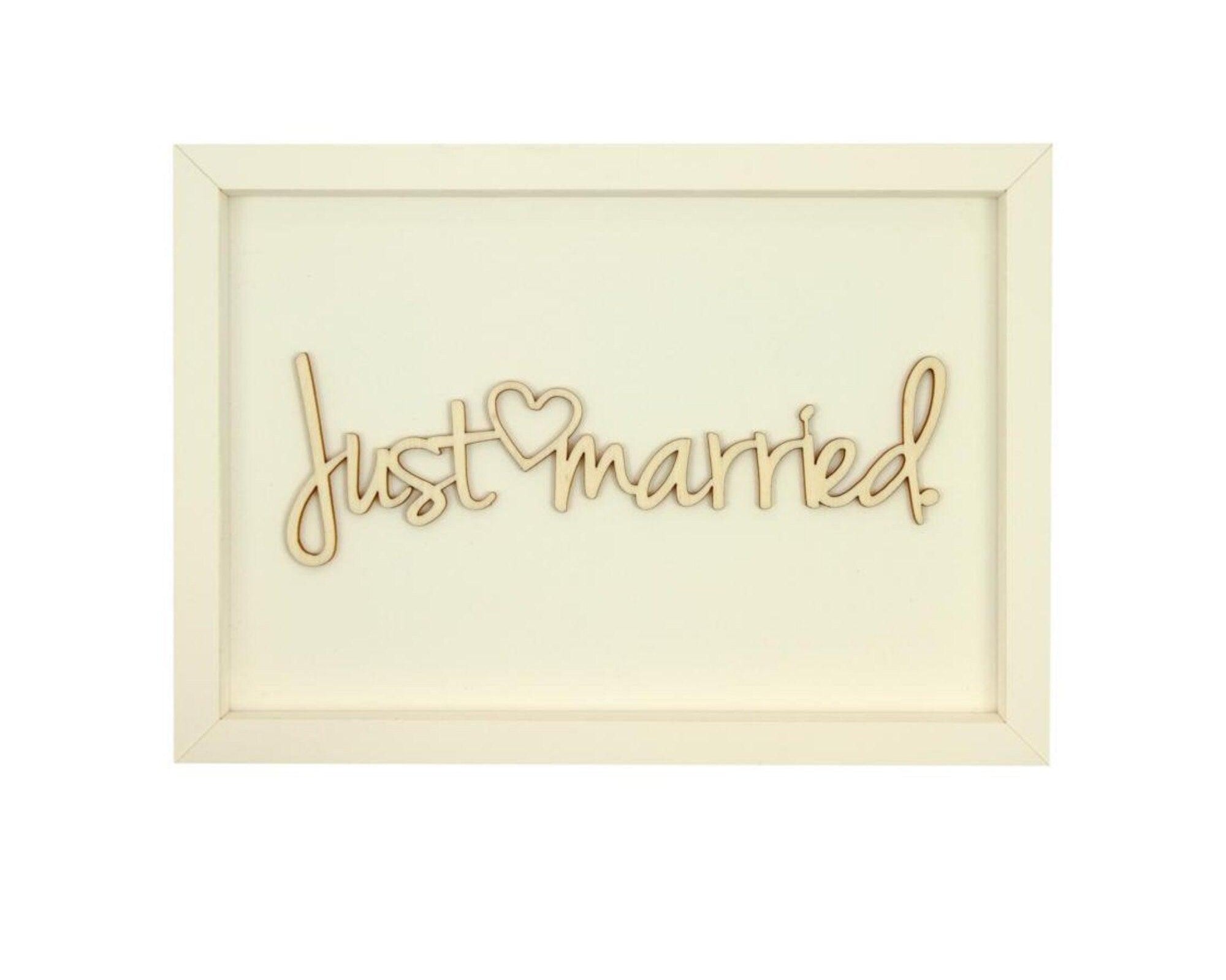 Just married | Schriftzug aus Holz | Filigrane Holzschrift | Geld verschenken - Roo's Gift Shop