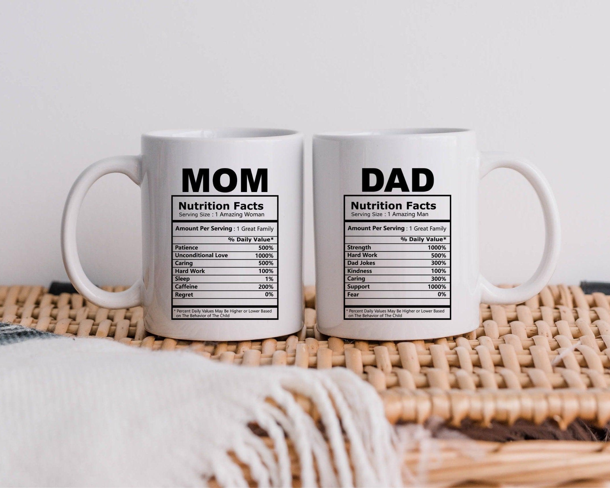 Keramiktasse MOM und DAD | Nutrition Facts - Roo's Gift Shop
