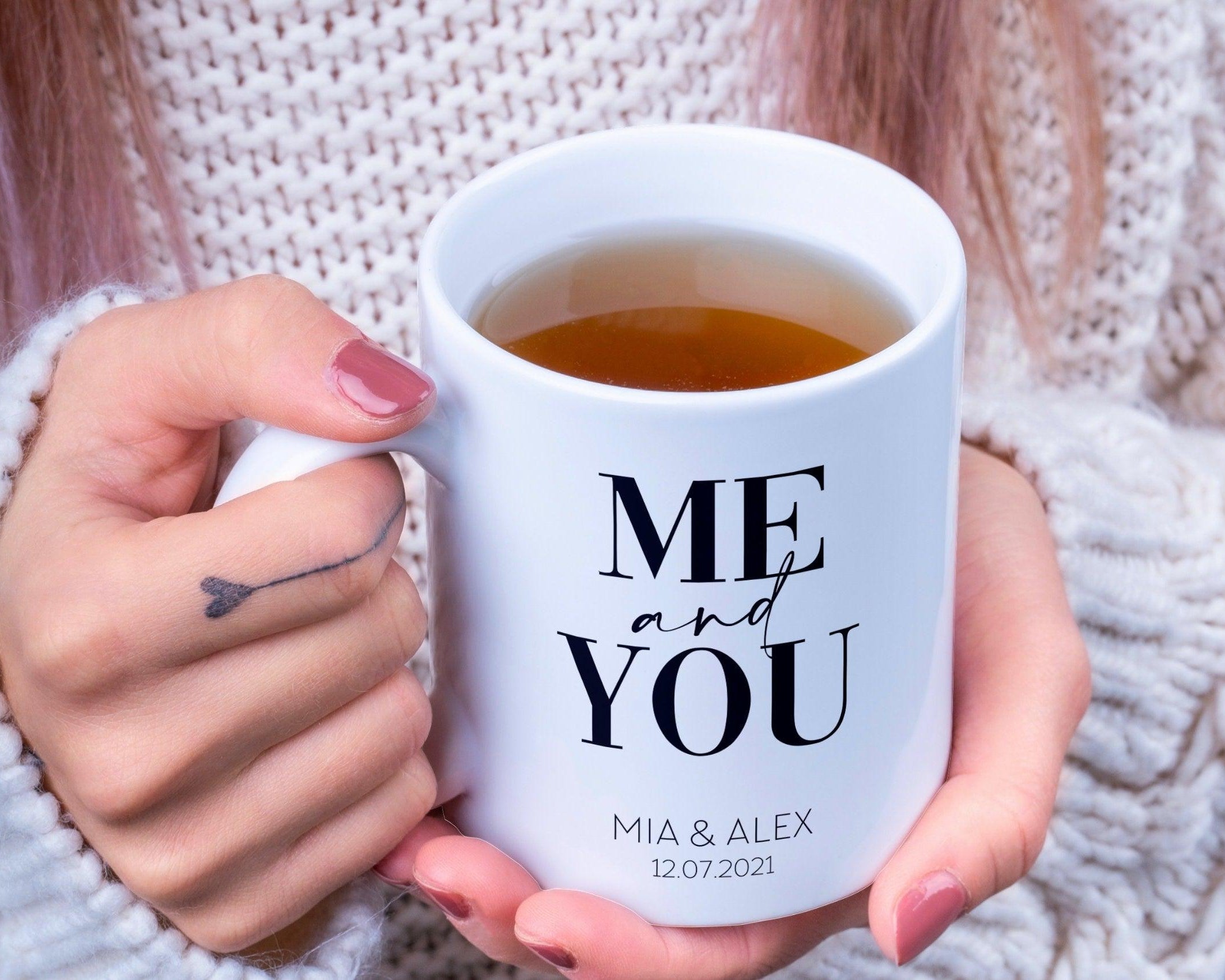 Keramiktasse | Valentinstag | Me & You | personalisierbar - Roo's Gift Shop