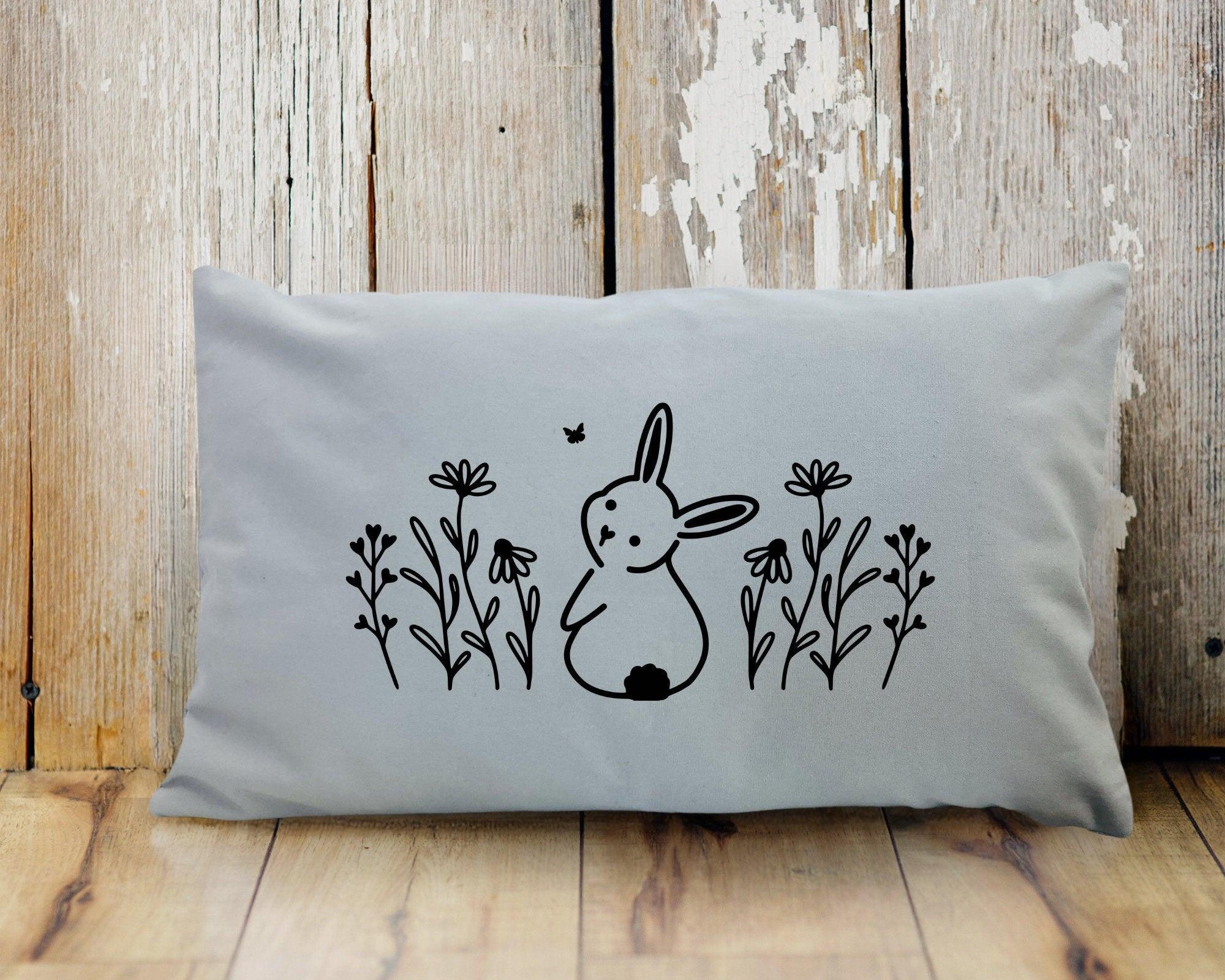 Kissen | Ostern | Kissenbezug Querformat | beige oder grau - Roo's Gift Shop