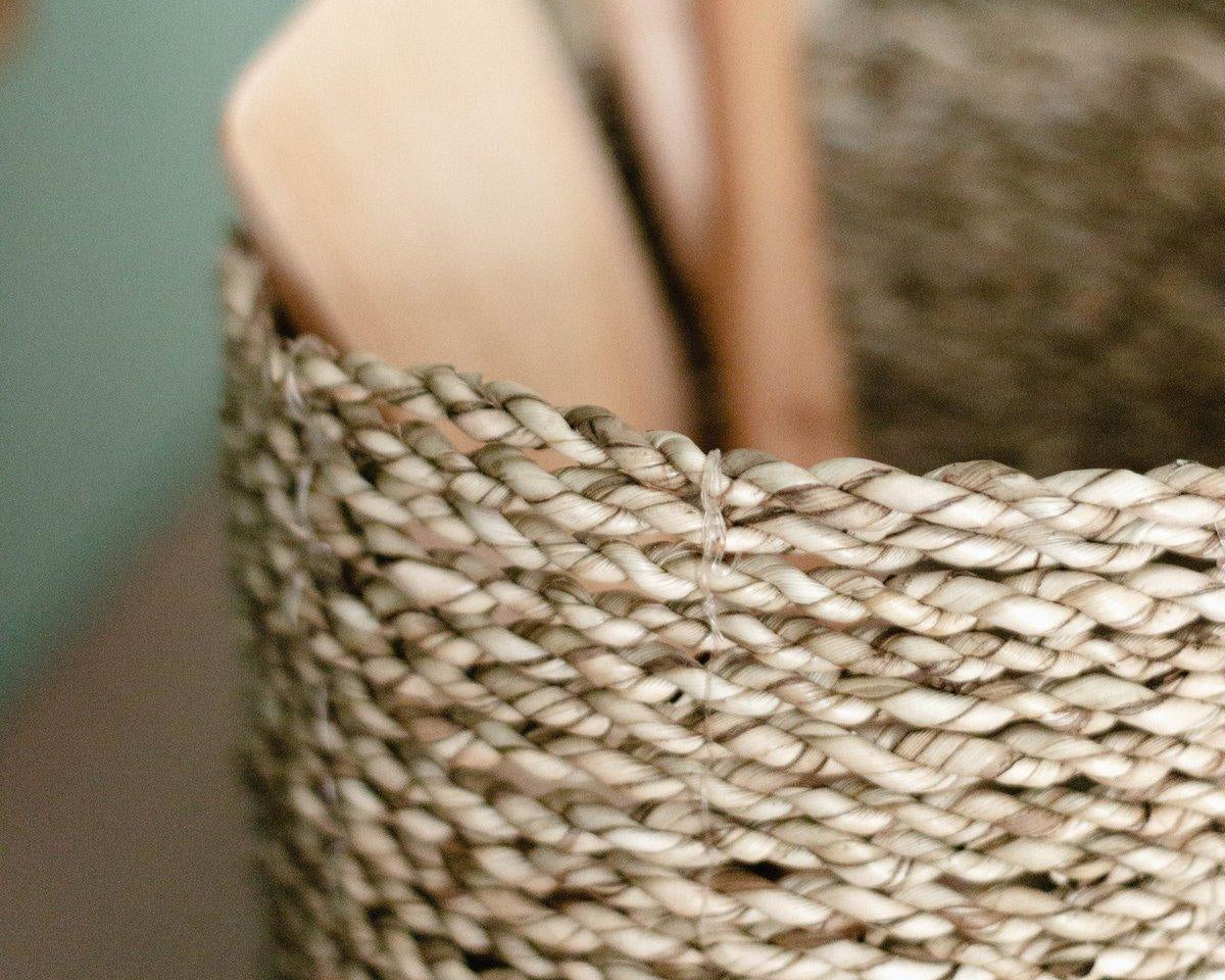 Korb Seegras BHINNEKA | Boho Pflanzenkorb | rund in S,M oder L - Roo's Gift Shop