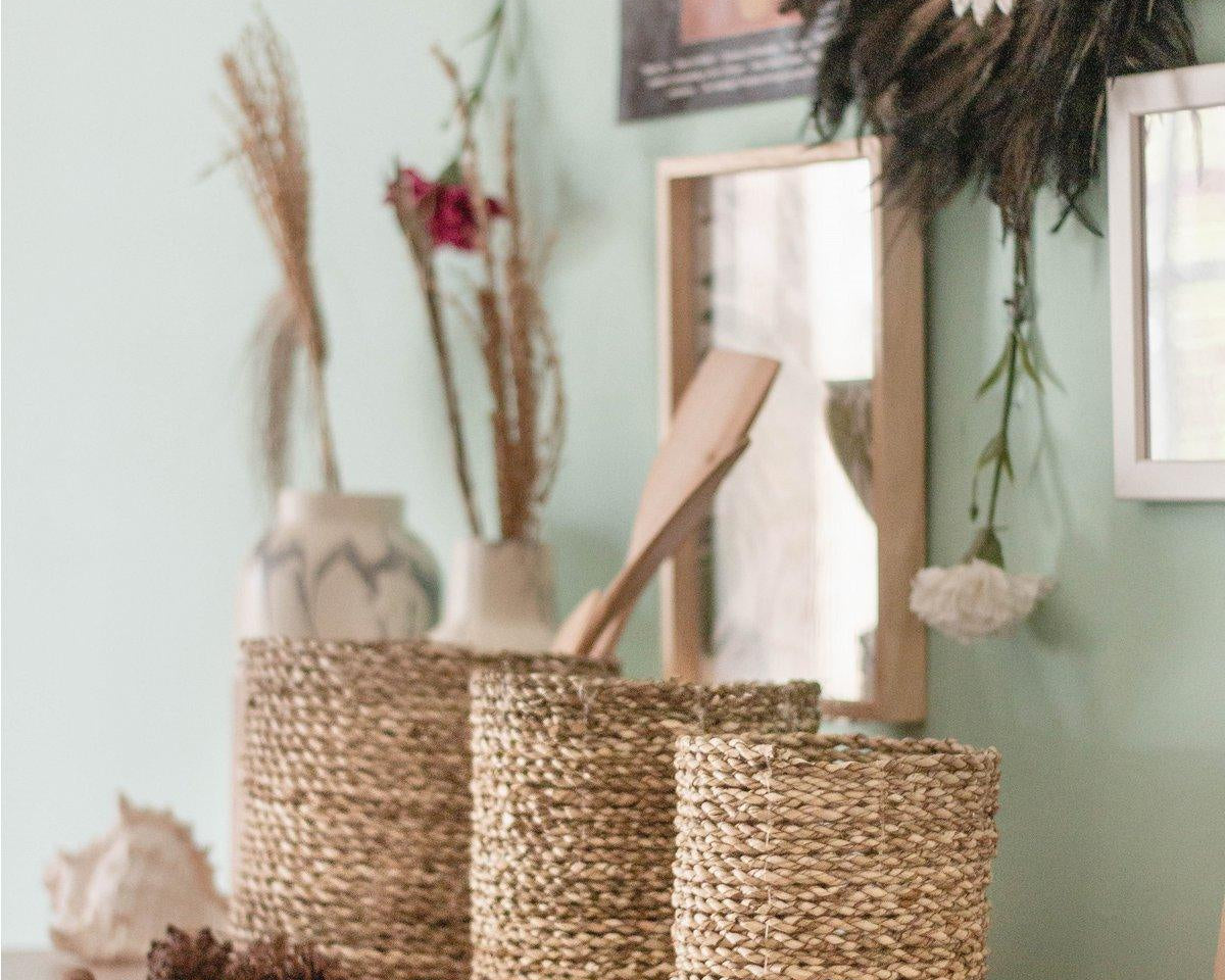 Korb Seegras BHINNEKA | Boho Pflanzenkorb | rund in S,M oder L - Roo's Gift Shop