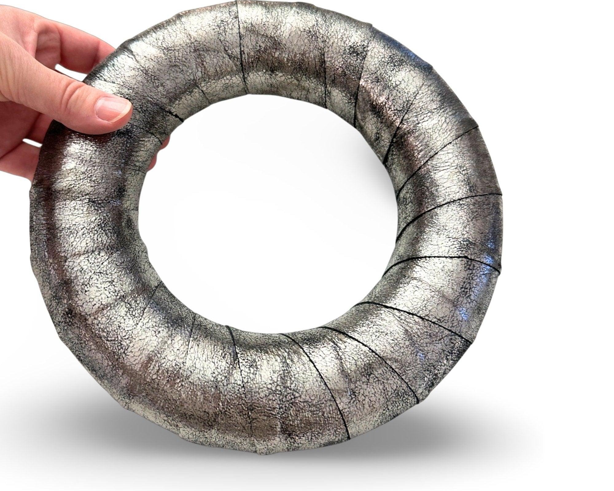 Kranz | silber | Leder | Durchmesser 22 cm - Roo's Gift Shop