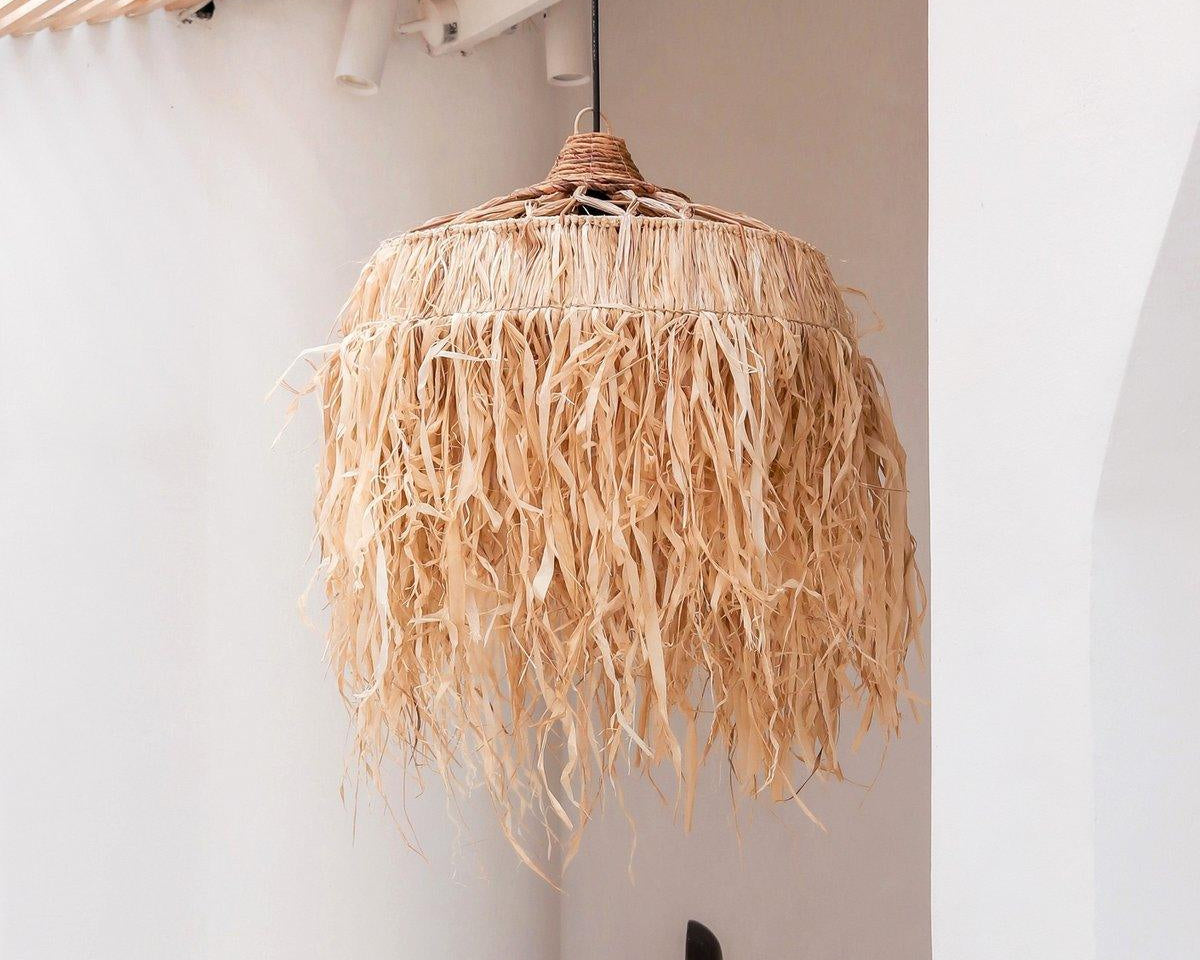 Lampe Raffia mit langen Fransen | Bast Lampenschirm Hängelampe | Boho - Roo's Gift Shop