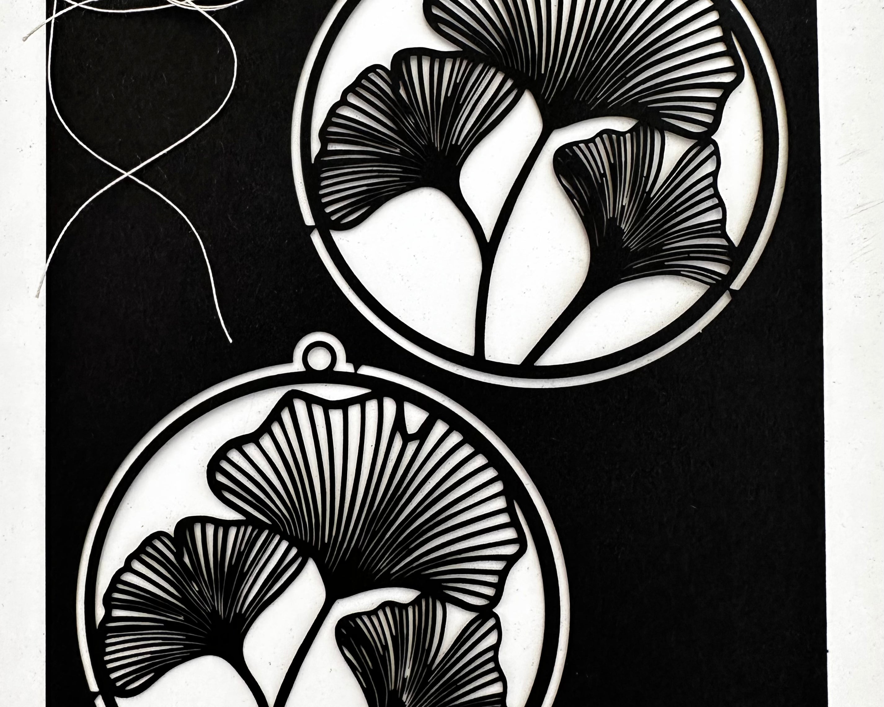 Papieranhänger | Ginko | 2 Stück | schwarz - Roo's Gift Shop