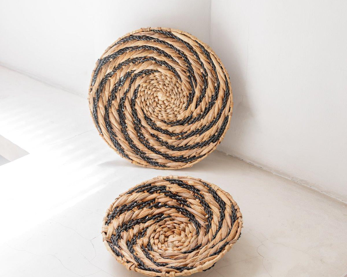 Runder Wandkorb oder Dekoschale BANDUNG aus Wasserhyazinthe (2 Größen) - Roo's Gift Shop