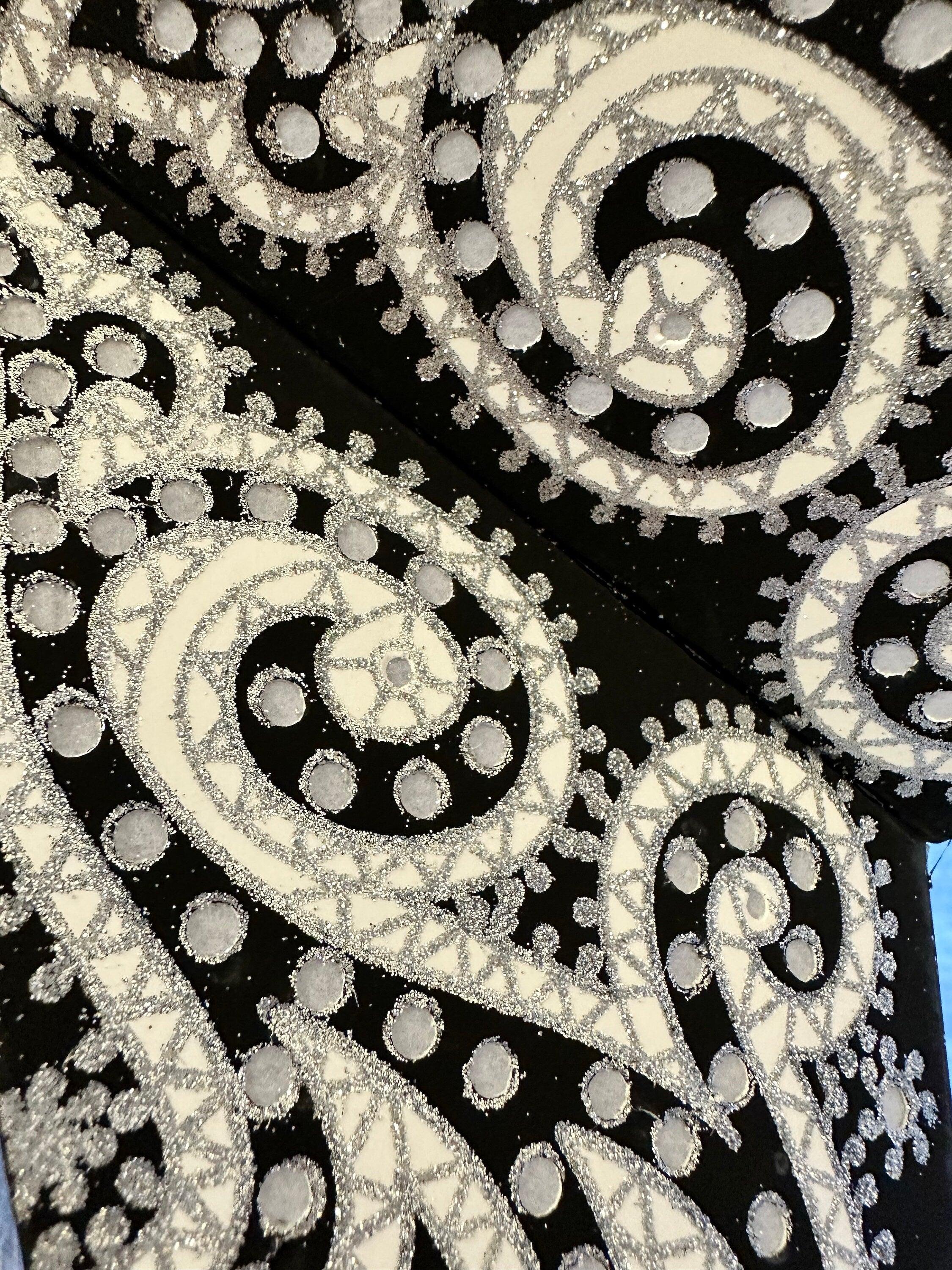 Stern | Papier | Weihnachtsdeko | Fensterdeko | schwarz silber Glitzer - Roo's Gift Shop