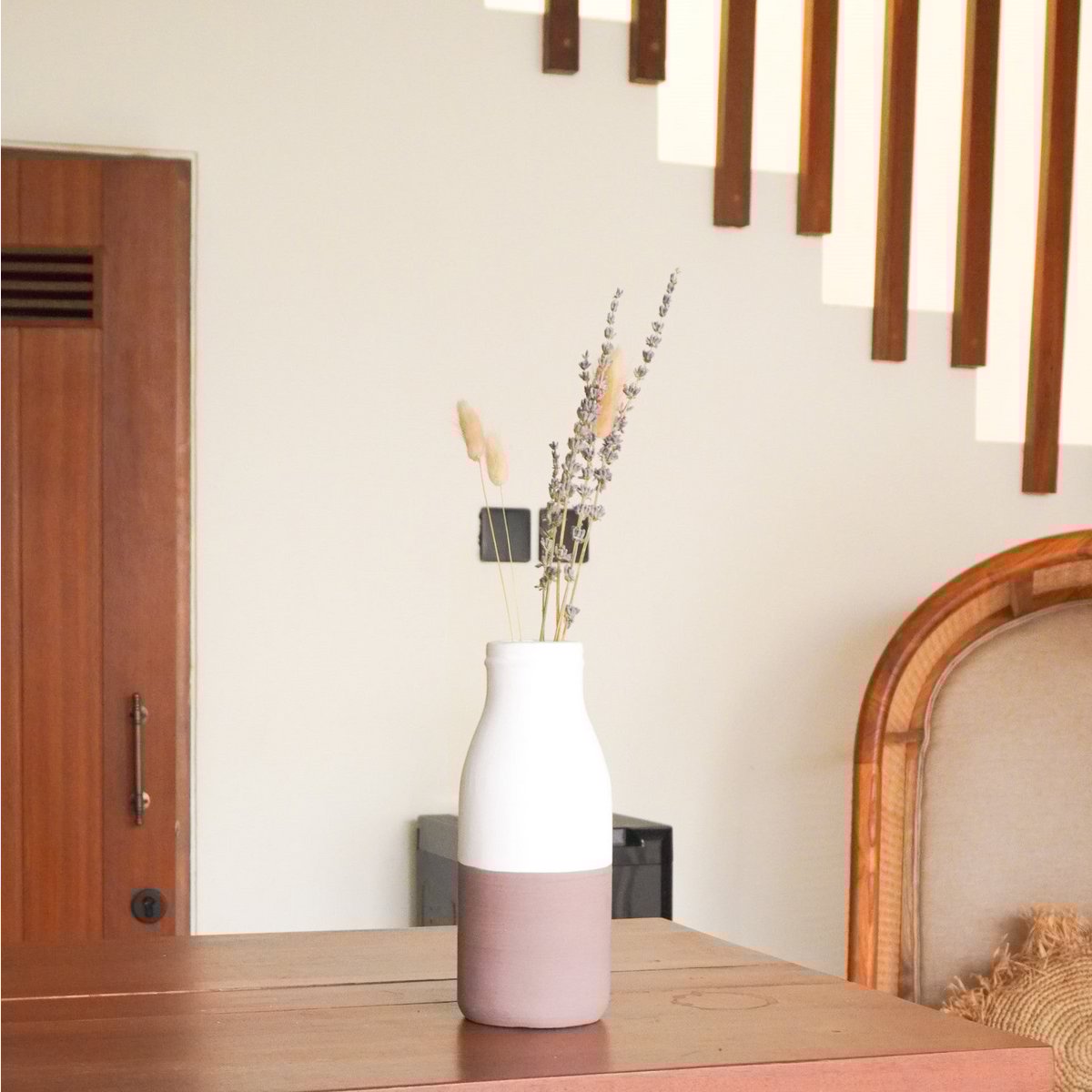 Vase Weiß Braun | Trocken- oder Frischblumen | Ton | SITU - Roo's Gift Shop