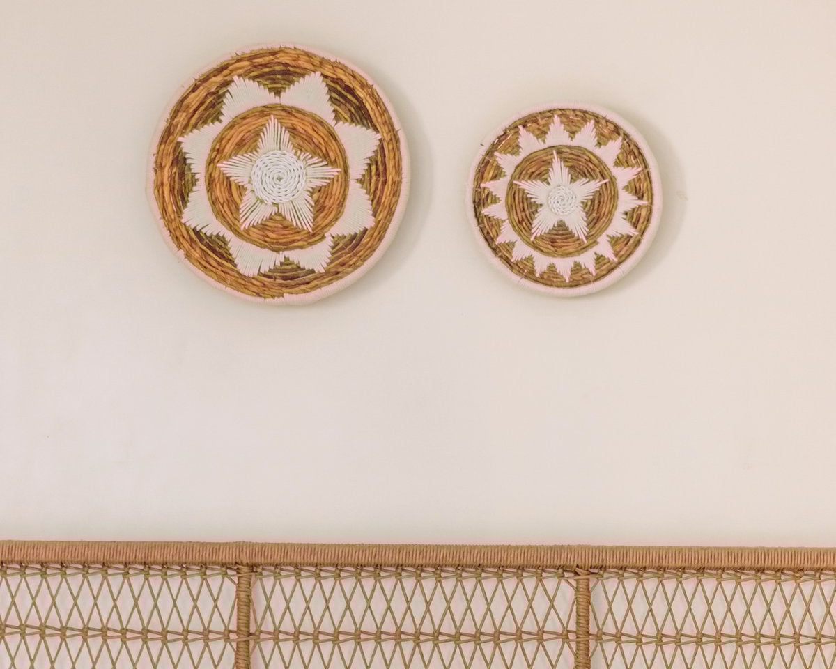 Wanddekoration | Wandkorb | Dekoschale GUMA aus Bananenfaser (2 Größen) - Roo's Gift Shop