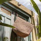 Wandkorb UTARA | Hängender Aufbewahrungskorb aus Bast - Roo's Gift Shop