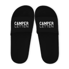 Camper Letten | Badelatschen für Campingplatz und Urlaub | schwarze Schlappen für Camper, Badeschuhe für Dusche, Strand, Schwimmbad | unisex Printegy