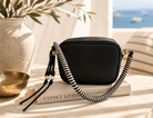 Schwarze Crossbody Tasche mit gestreiftem Schulterriemen – Stylische Boho Umhängetasche mit Quaste & Gold Details | Saint Tropez Chic Bag Roo's Gift Shop