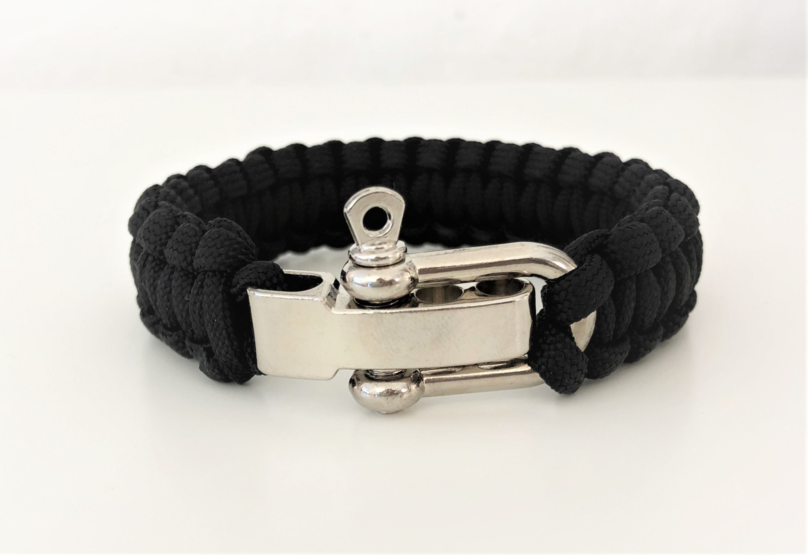 Paracord Armband | silberner Schäkel Verschluss | Survivor Stil | Outdoor | Männerarmband | schwarz