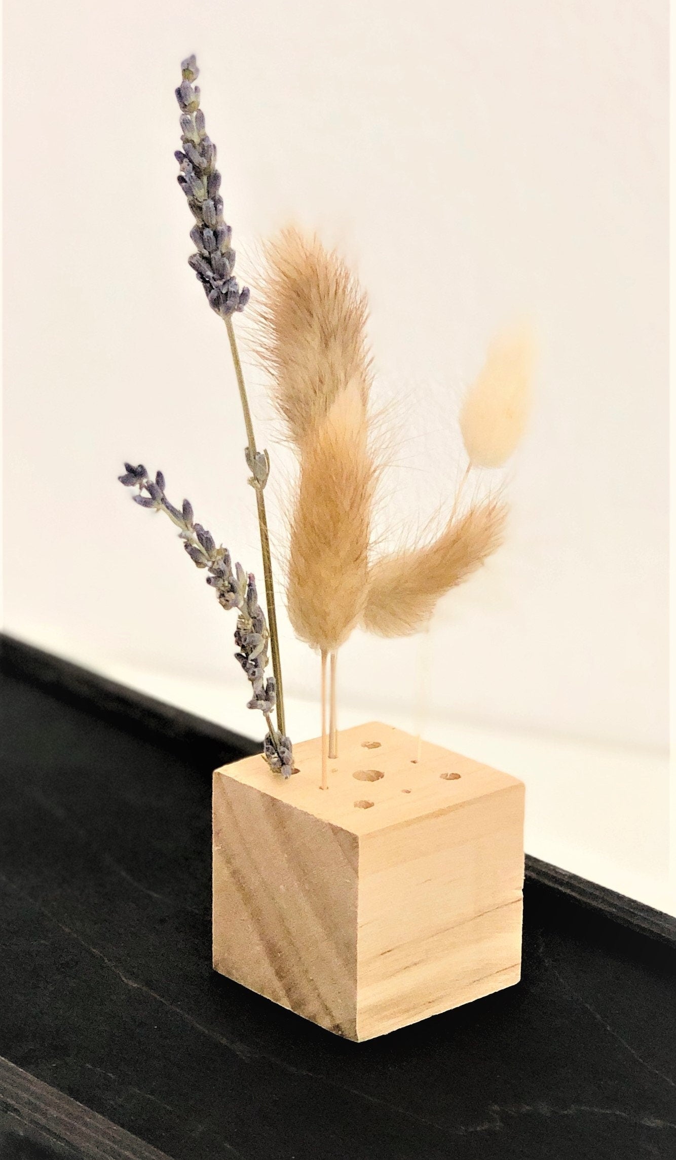 Dried Flowers | Holzwürfel aus Holz | Ständer Trockenblumen Federn | Boho | kleines Geschenk
