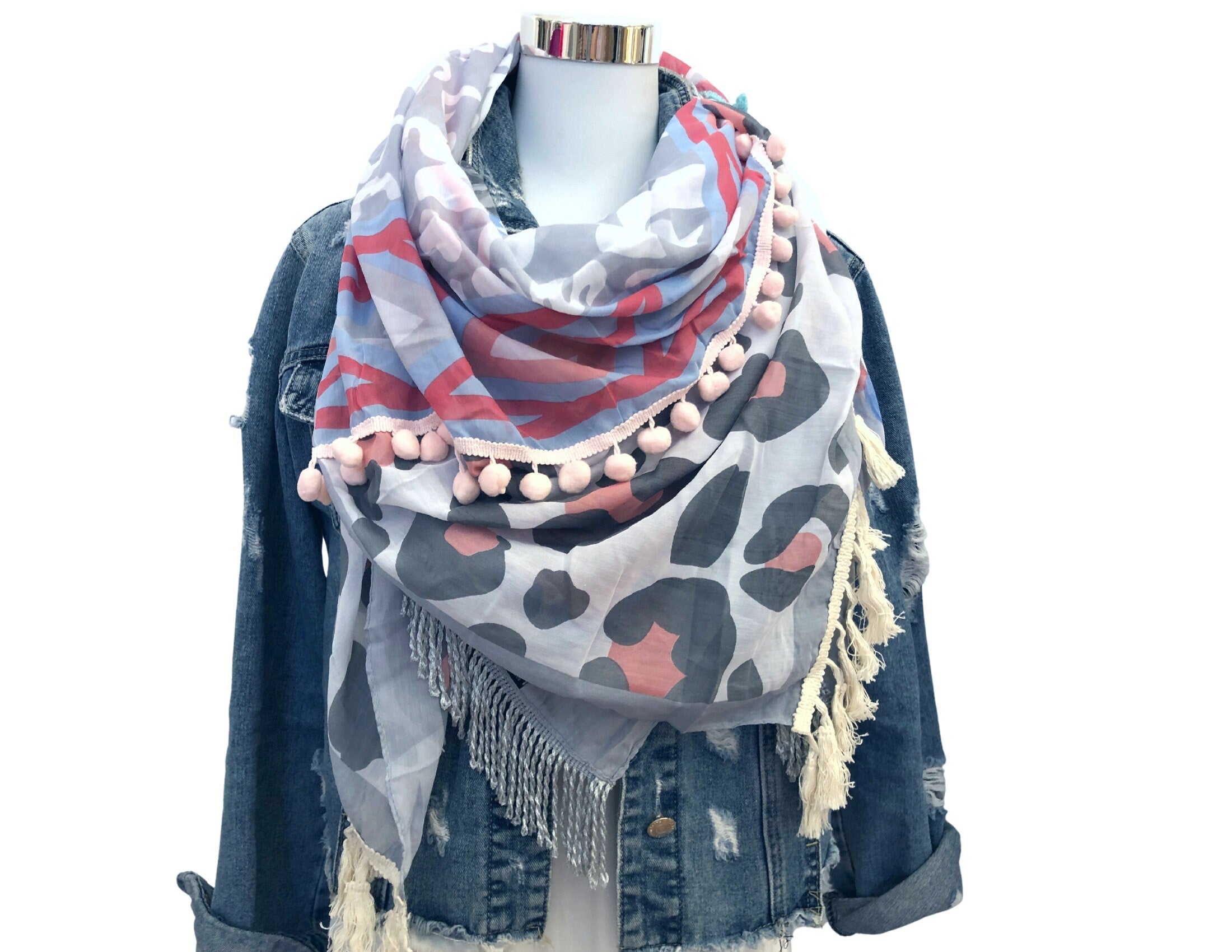 Bunter Pareo im Boho-Style | türkis rosa blau | Fransen | Bommel | Leomuster | Blumen | Ibiza Style