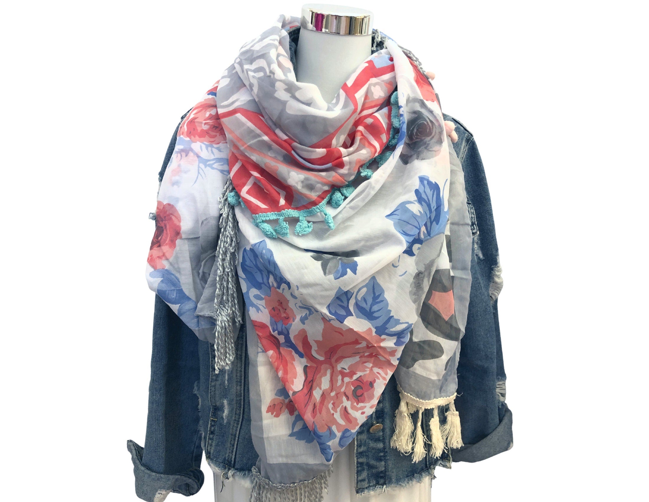 Bunter Pareo im Boho-Style | türkis rosa blau | Fransen | Bommel | Leomuster | Blumen | Ibiza Style