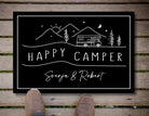 Personalisierte Fußmatte für Camper | Geschenk Wohnmobil Camping | schwarzer Fußabtreter mit Namen