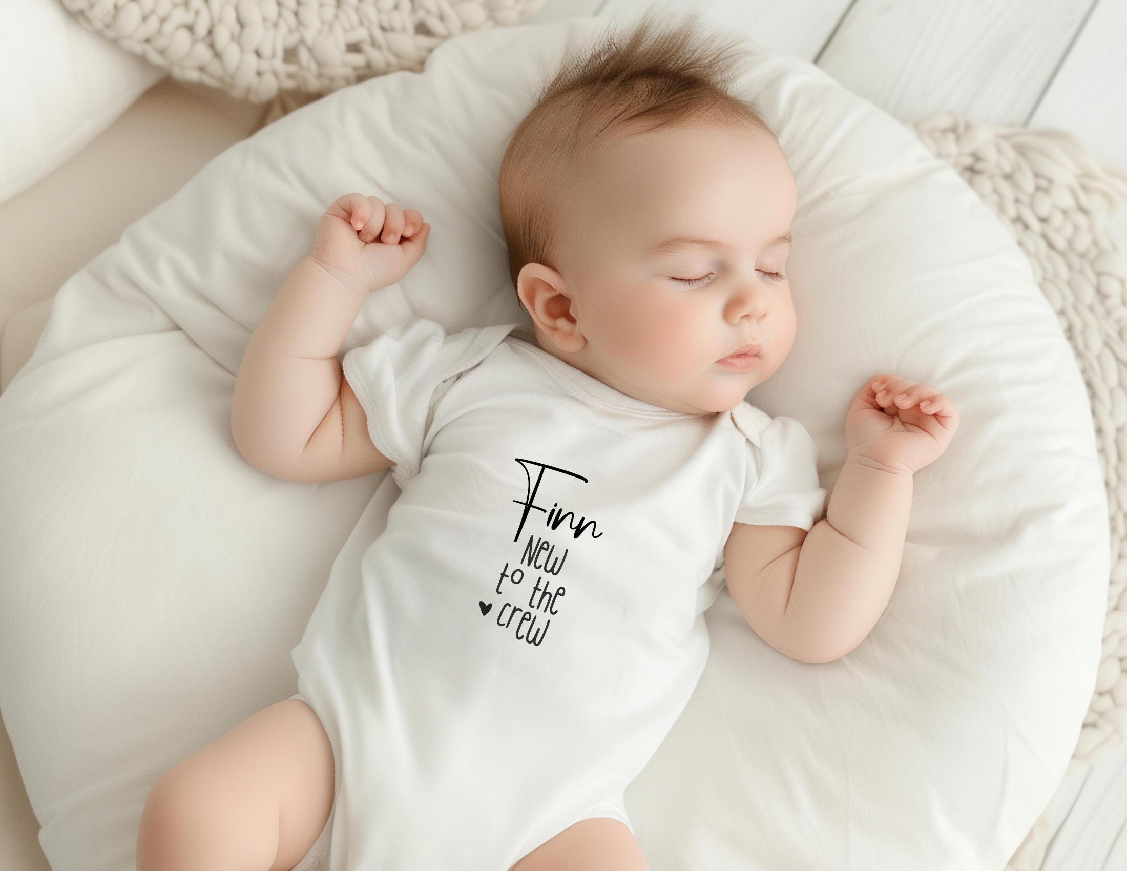 Baby Body mit Personalisierung - New to the crew | Body mit Name | diverse Größen | personalisiertes Geschenk Geburt
