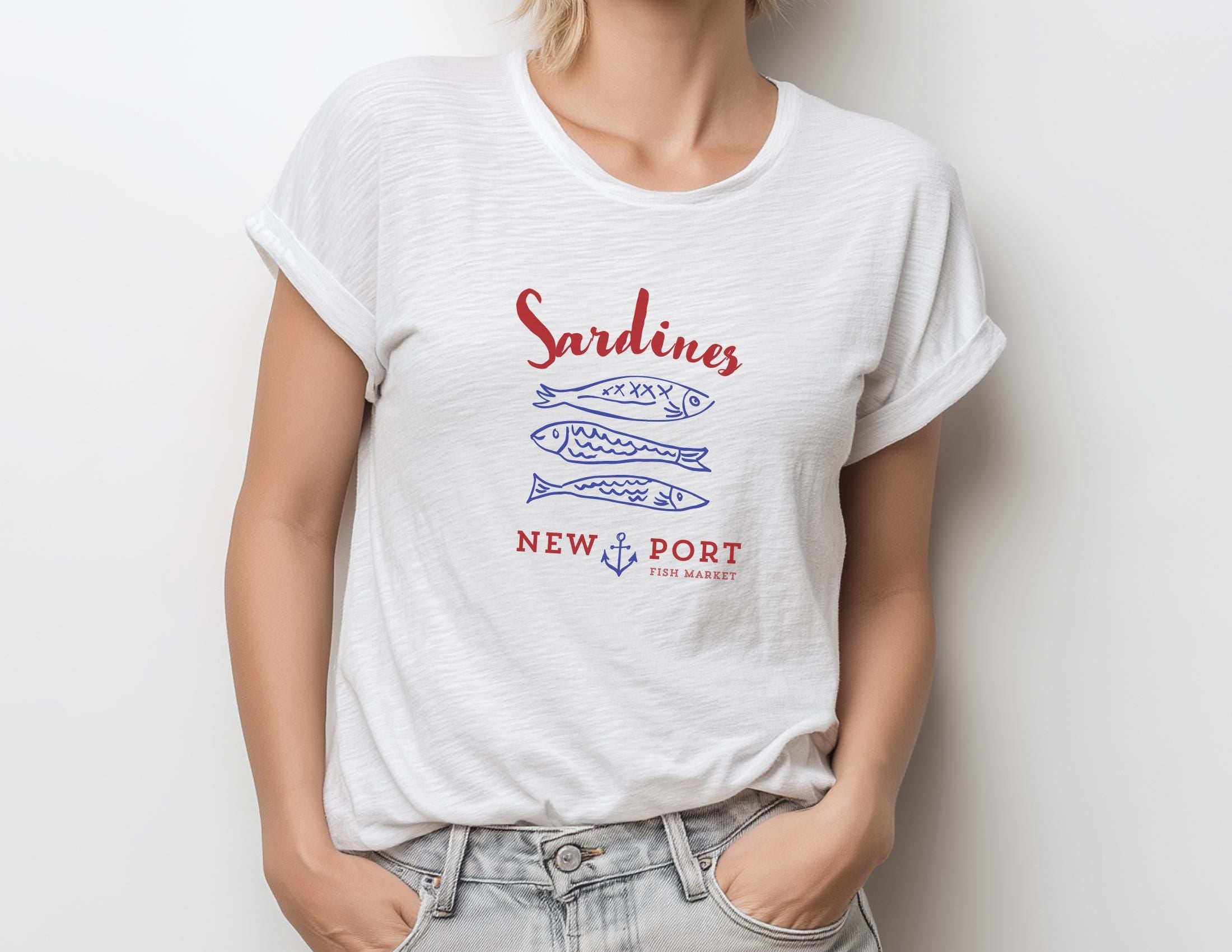 T-Shirt Sardines New Port | weiß | Sardinen Motiv Fische Sommer | Reine Baumwolle