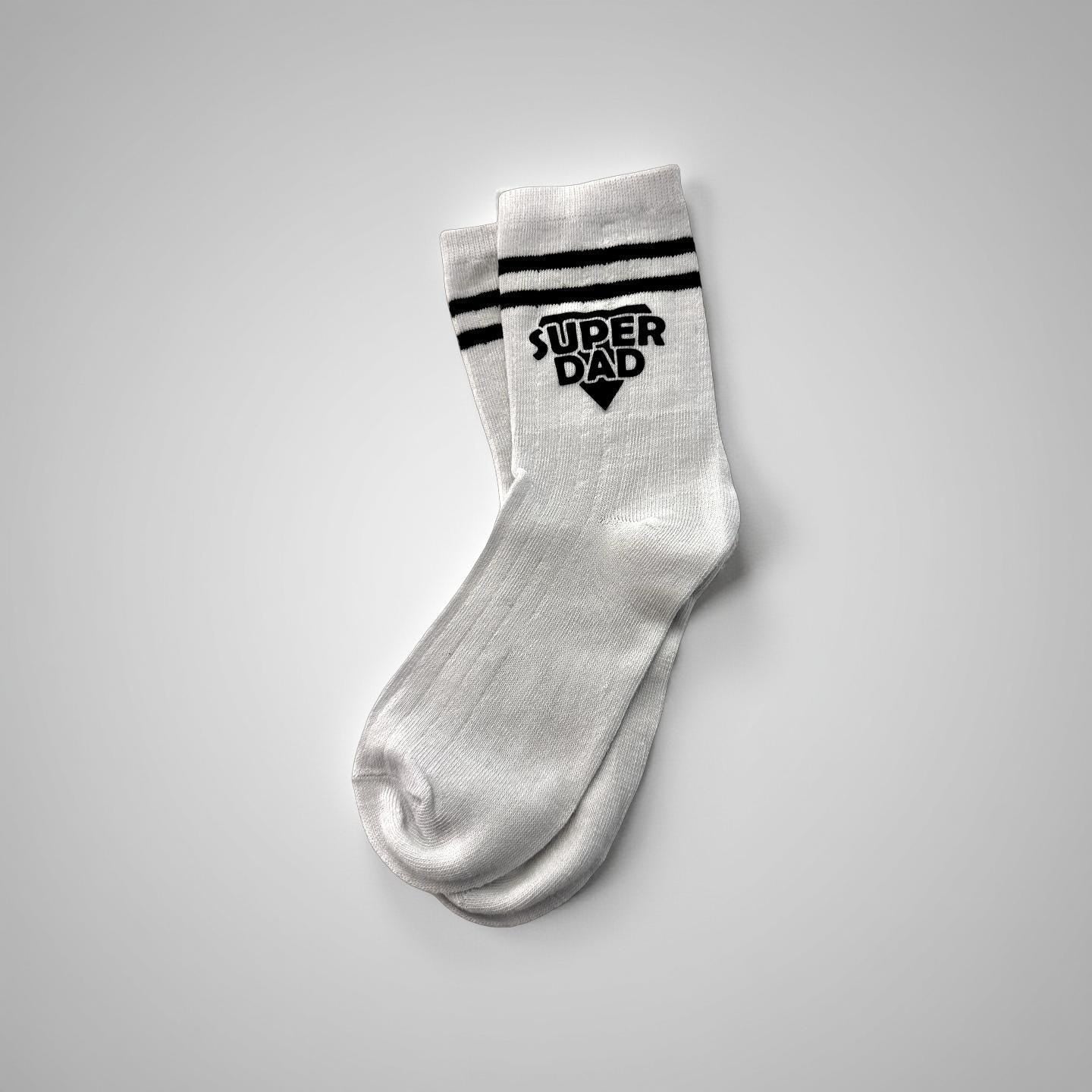 Vatertag: Super Dad Socken witzige Strümpfe beschriftet | lustiges Geschenk Papa Vater Dad