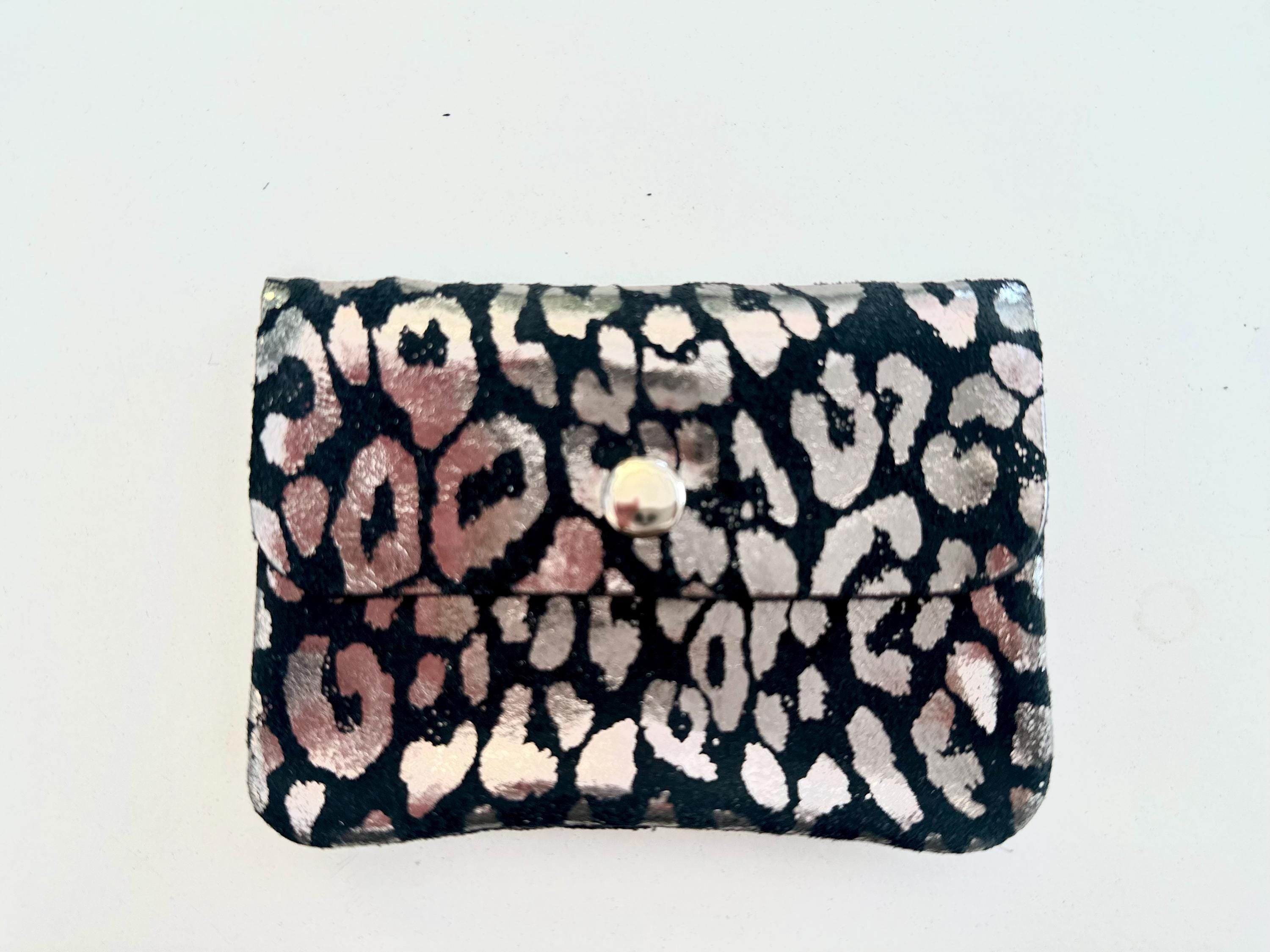 Mini Geldbörse | Echt Leder Leo Print | silberne Lederbörse | kleines Portemonnaie | Geldtasche Leopardenmuster