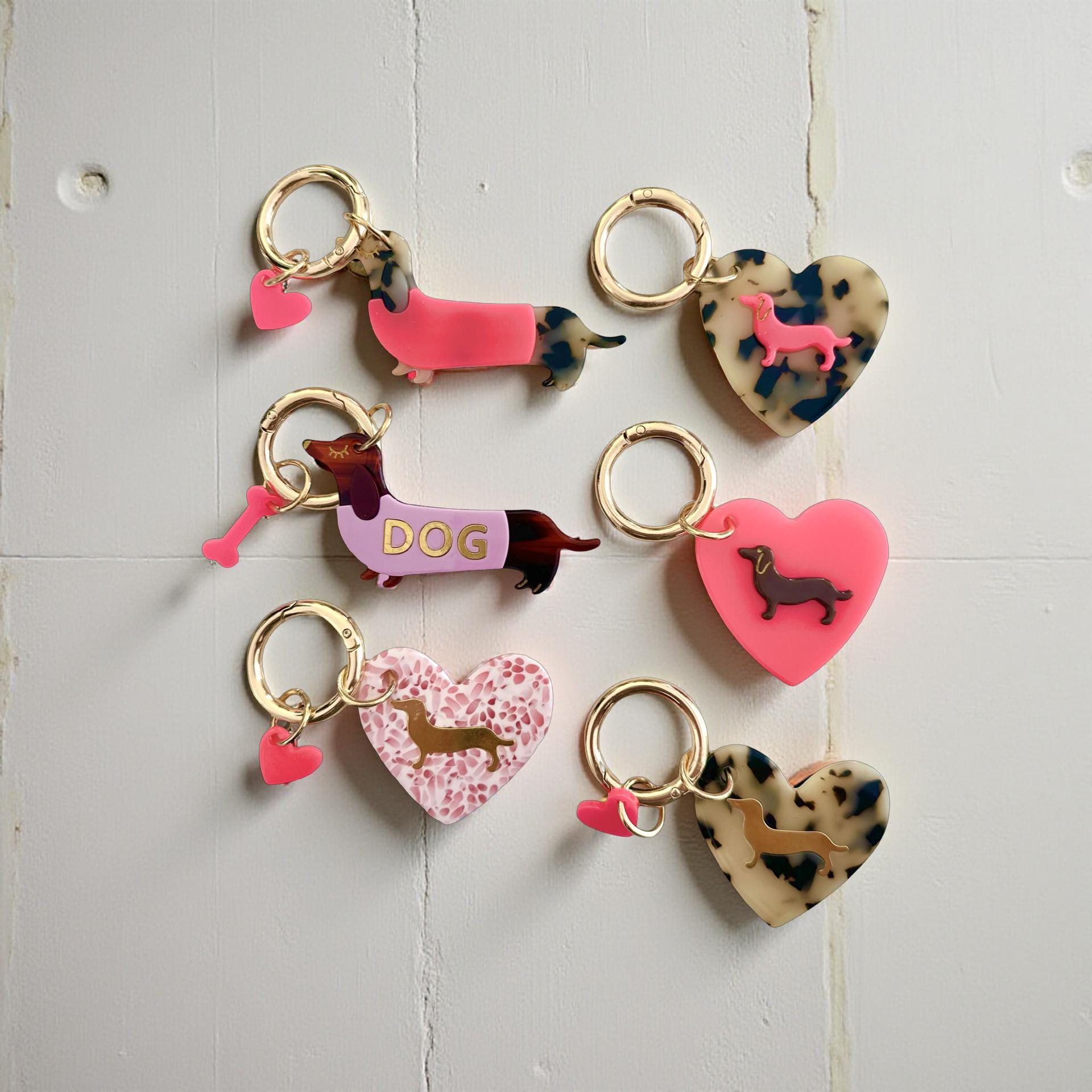 Dackel Anhänger am großen goldenen Karabiner | Charm für Taschen | Schlüsselanhänger | Taschenschmuck Taschenanhänger | Bag Charm