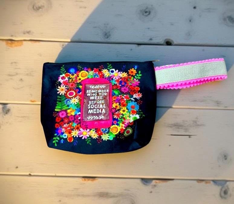 Bunte Samt-Kosmetiktasche | Schminktasche bedruckt | Täschchen bag-in-bag