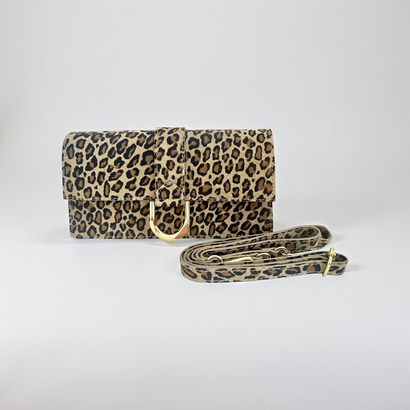 Kleine Leo Tasche aus Leder | Leopard | Umhängetasche | Crossbody Bag | Animal Print Leo Look | Echtleder