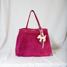 Pinke Tasche aus Veloursleder | Lässig, stylisch & praktisch und groß