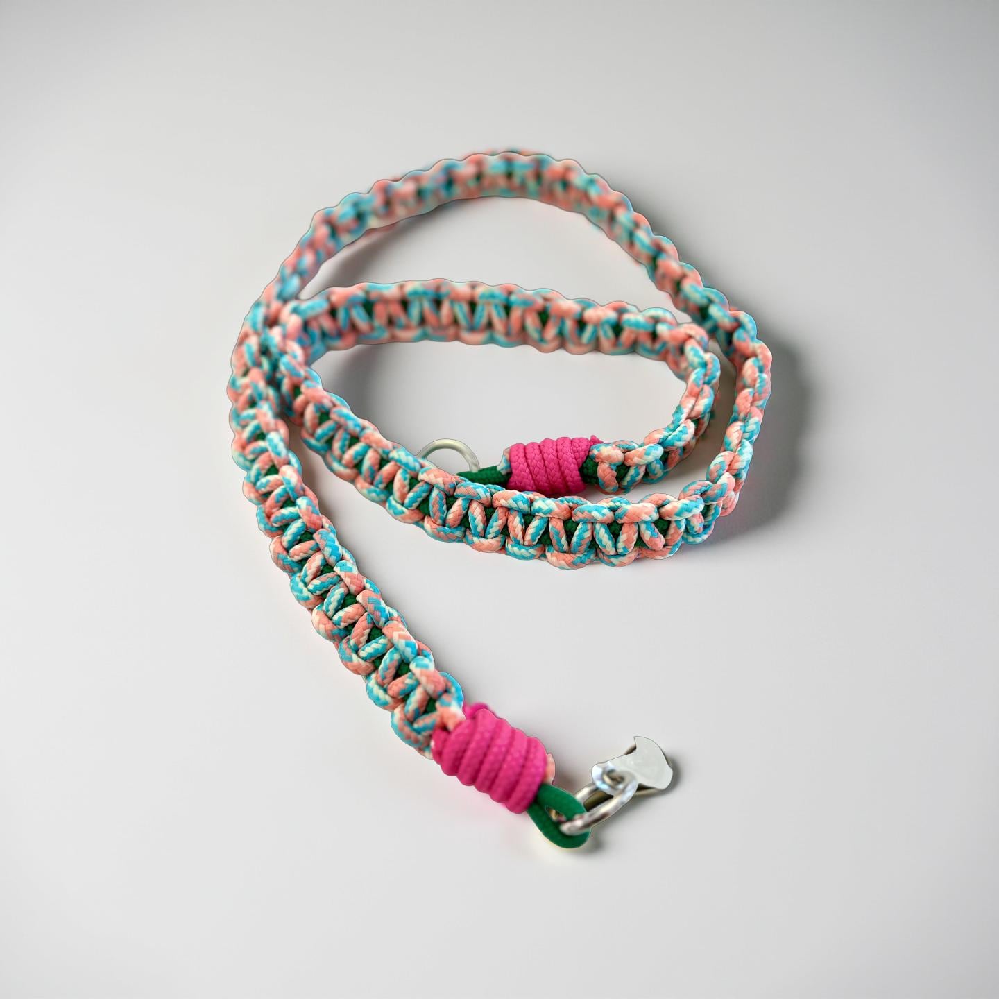 Handykette | dicker Handygurt aus Seil Maktramee geknüpft | als Handyband oder Taschengurt - in leuchtendem Neon Pink mit Türkis und Orange