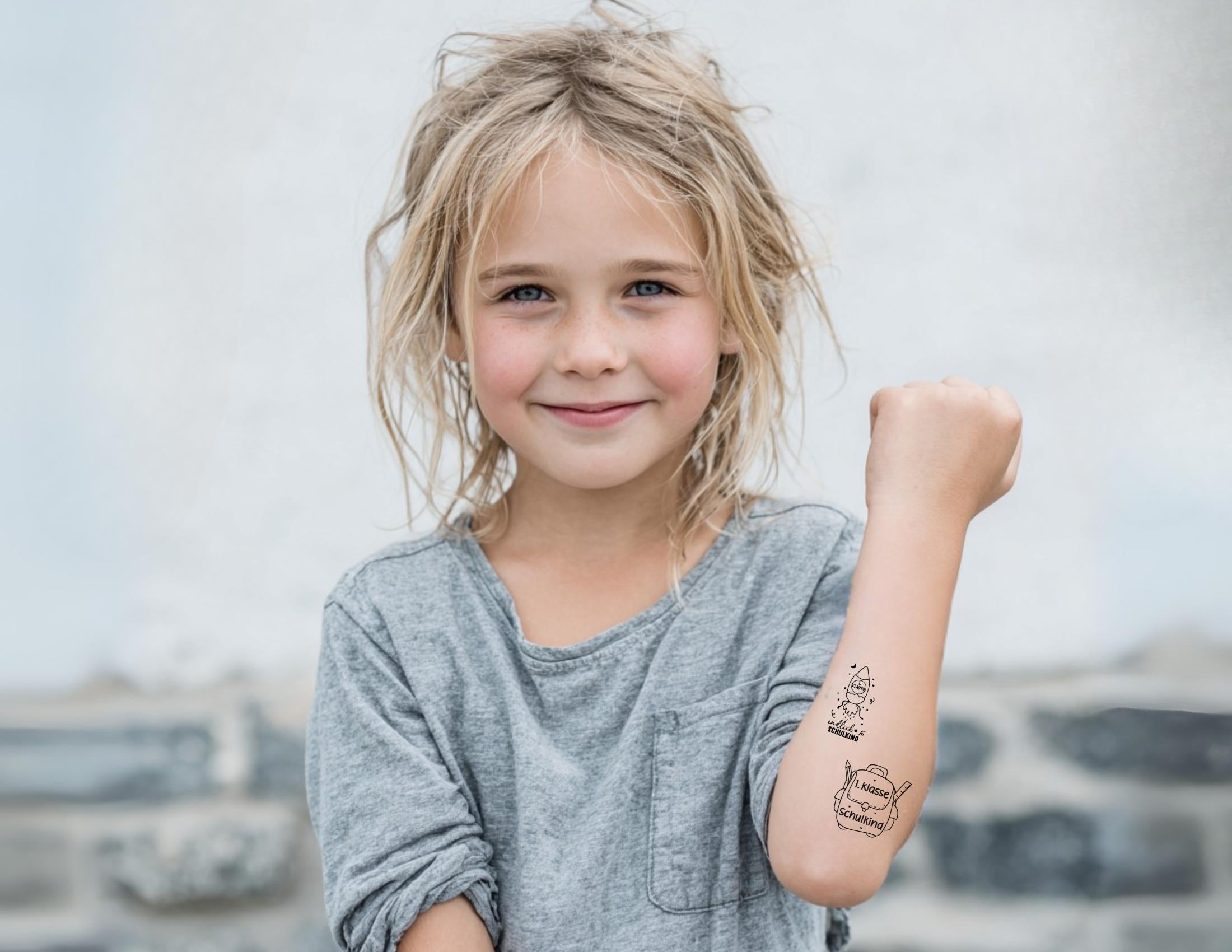 Schulkind | personalisierbare Tattoos zum Schulanfang | Kindertattoo mit Namen | 24er Set | für Jungs & Mädchen 1. Schultag | zum Schulstart