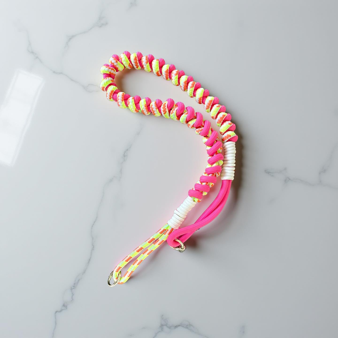 Handykette | dicker Handygurt aus Seil geknüpft | als Handyband oder Taschengurt - in leuchtendem Neon Pink und Neon Gelb