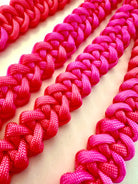 Handyschnur geknüpft Makramee | pink orange | Band für Mobiltelefone inkl. Adapter | Taschengurt | changierender leuchtender Farbverlauf