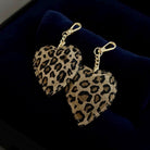 Anhänger Herz Leo für die Tasche | aus Leder | Taschenschmuck Taschenanhänger | Bag Charm mit goldenem Karabiner