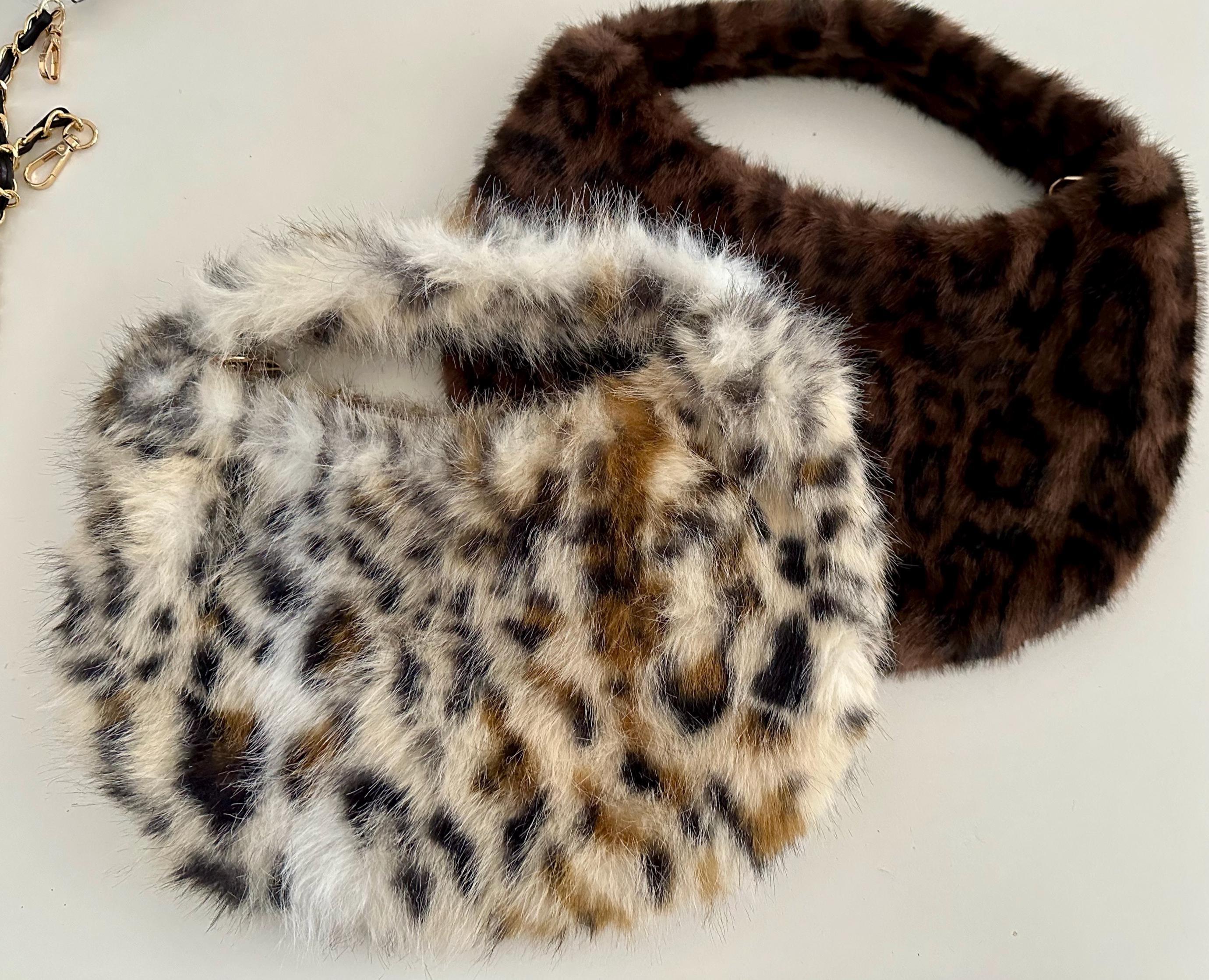 Leo Tasche aus Fell | Leopard | Umhängetasche | Crossbody Bag | Animal Print Leo Look | Fake Fur