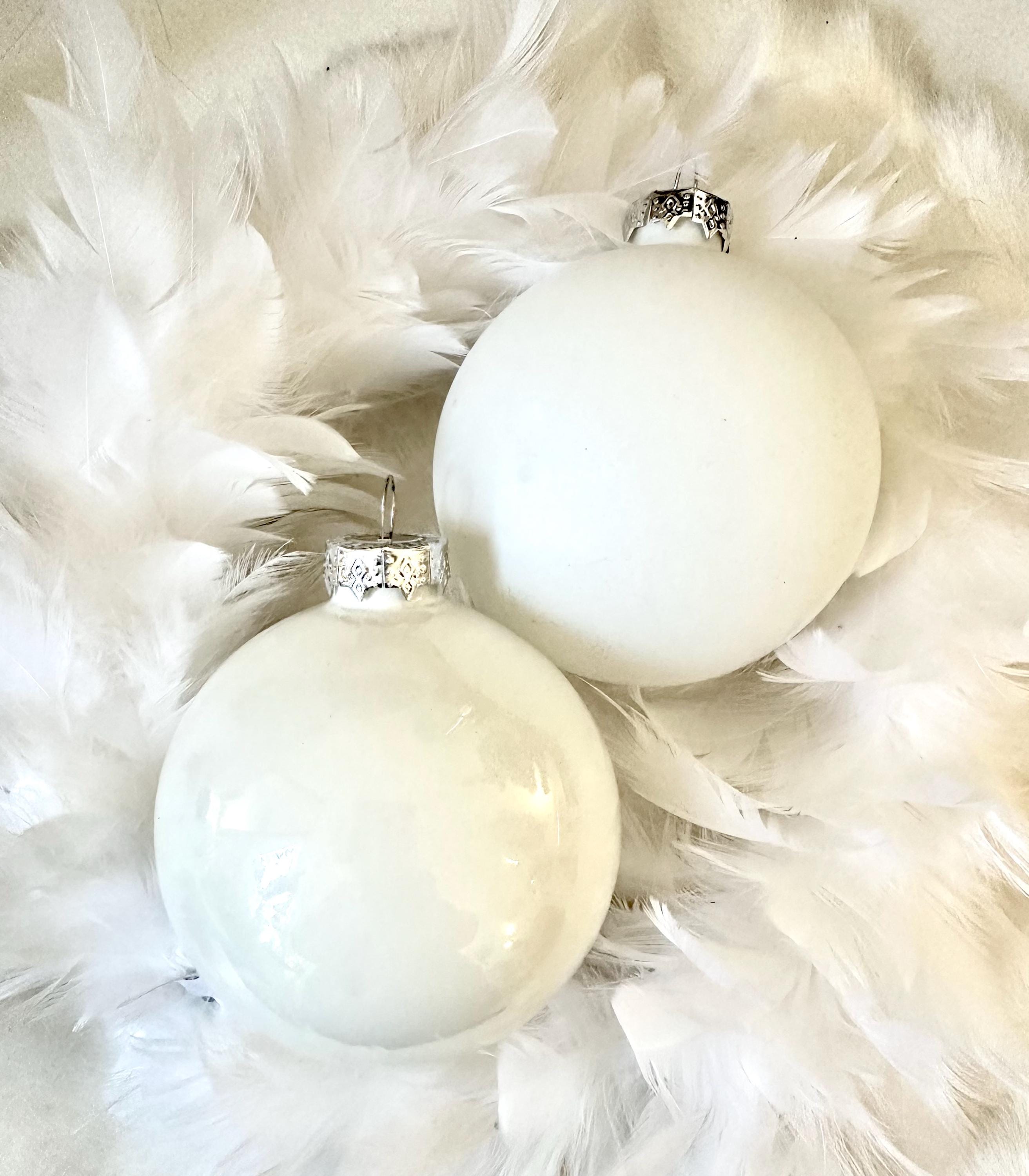 Personalisierte Weihnachtskugel | 8 cm Durchmesser | weiß matt oder glänzend | Kugel mit Name