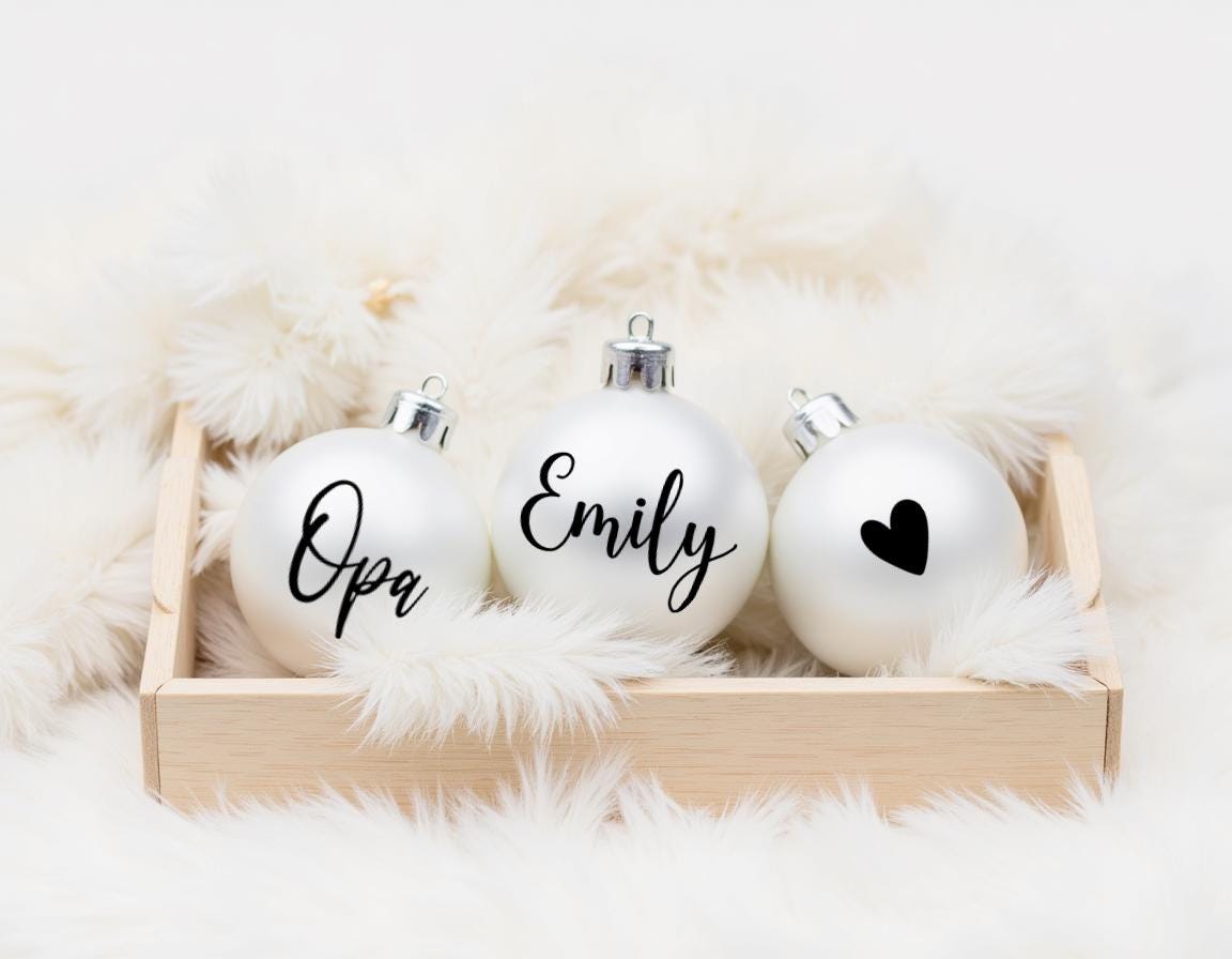 Sticker für Weihnachtskugeln | für 6 oder 8 cm Durchmesser Kugel | Name in schwarz, weiß, roségold, silber