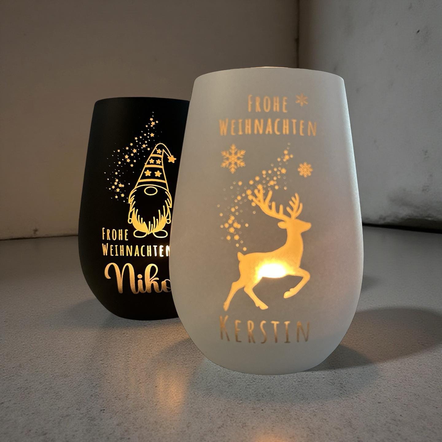 Windlicht Weihnachten personalisiert | gelasertes Glas innen gold | außen schwarz oder weiß | diverse Motive mit Deinem Namen