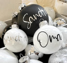 Personalisierte Weihnachtskugel | 8 cm Durchmesser | weiß matt oder glänzend | Kugel mit Name