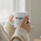 Hygge Definition Tasse - Weiße Keramiktasse für gemütliche Momente - Spülmaschinen- und mikrowellenfest