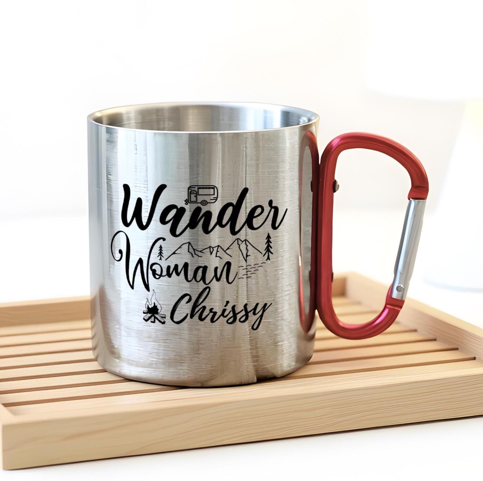 Karabinertasse | Personalisierbare Tasse für Camping Wandern Bergsteigen | Wander Woman | Edelstahltasse mit Karabiner | Karabinertasse