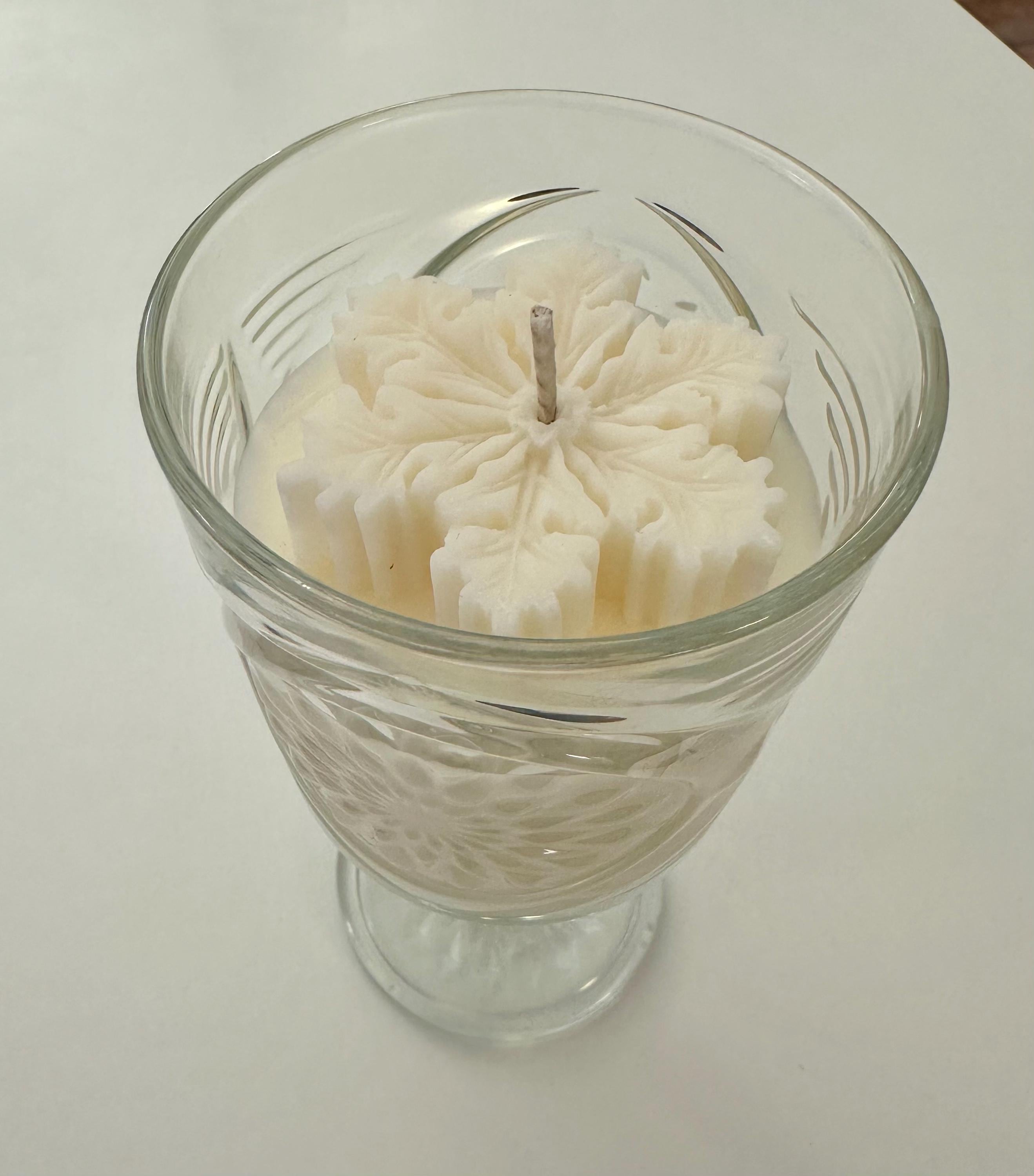 Weihnachtskerzen Eiskristall im Glas | Duftkerze Sojawachs im Glas als Geschenkidee Mitbringsel