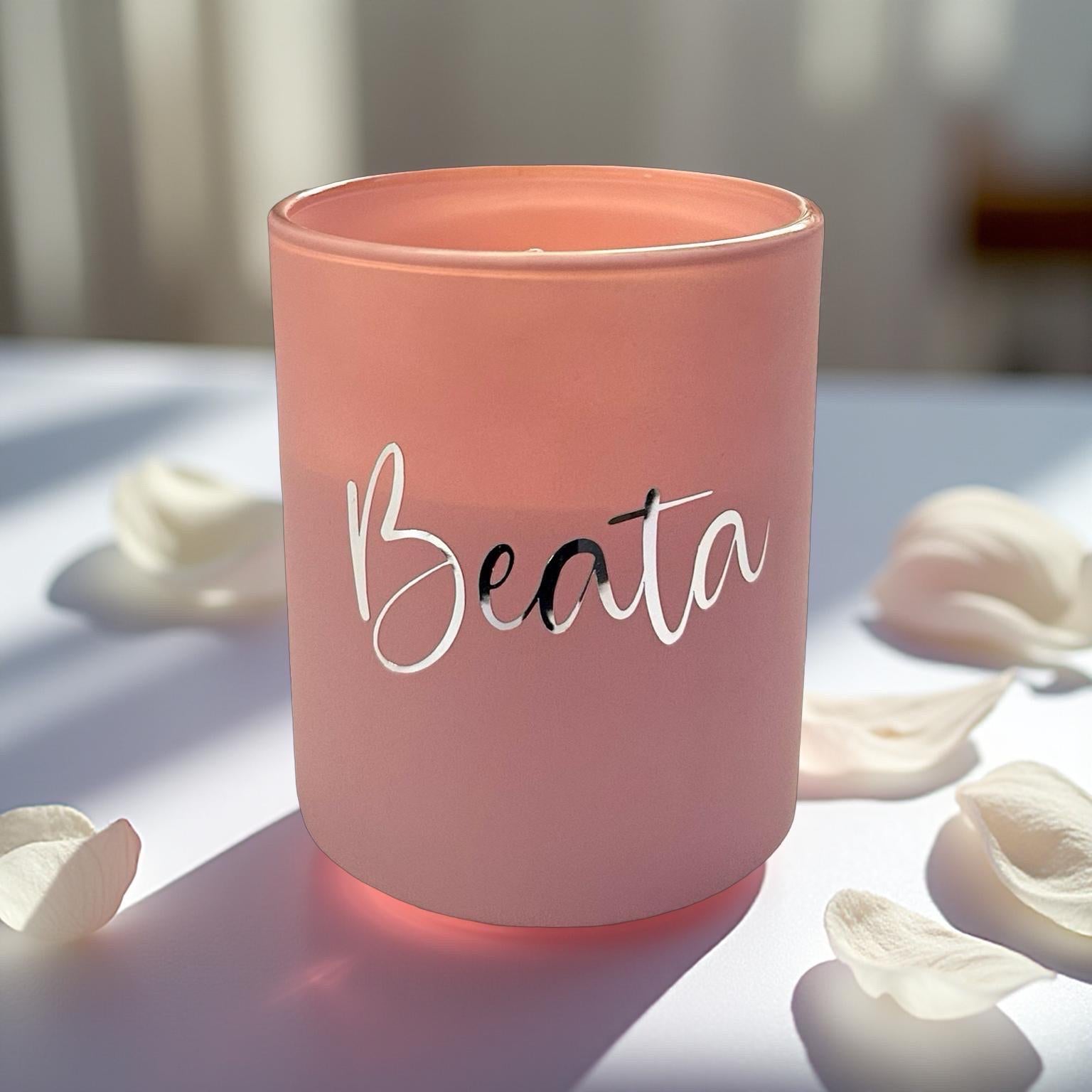 Duftkerze personalisiert | rosa im Glas | Sojawachs mit Blüte | Geschenkidee Mitbringsel mit Namen in Silber